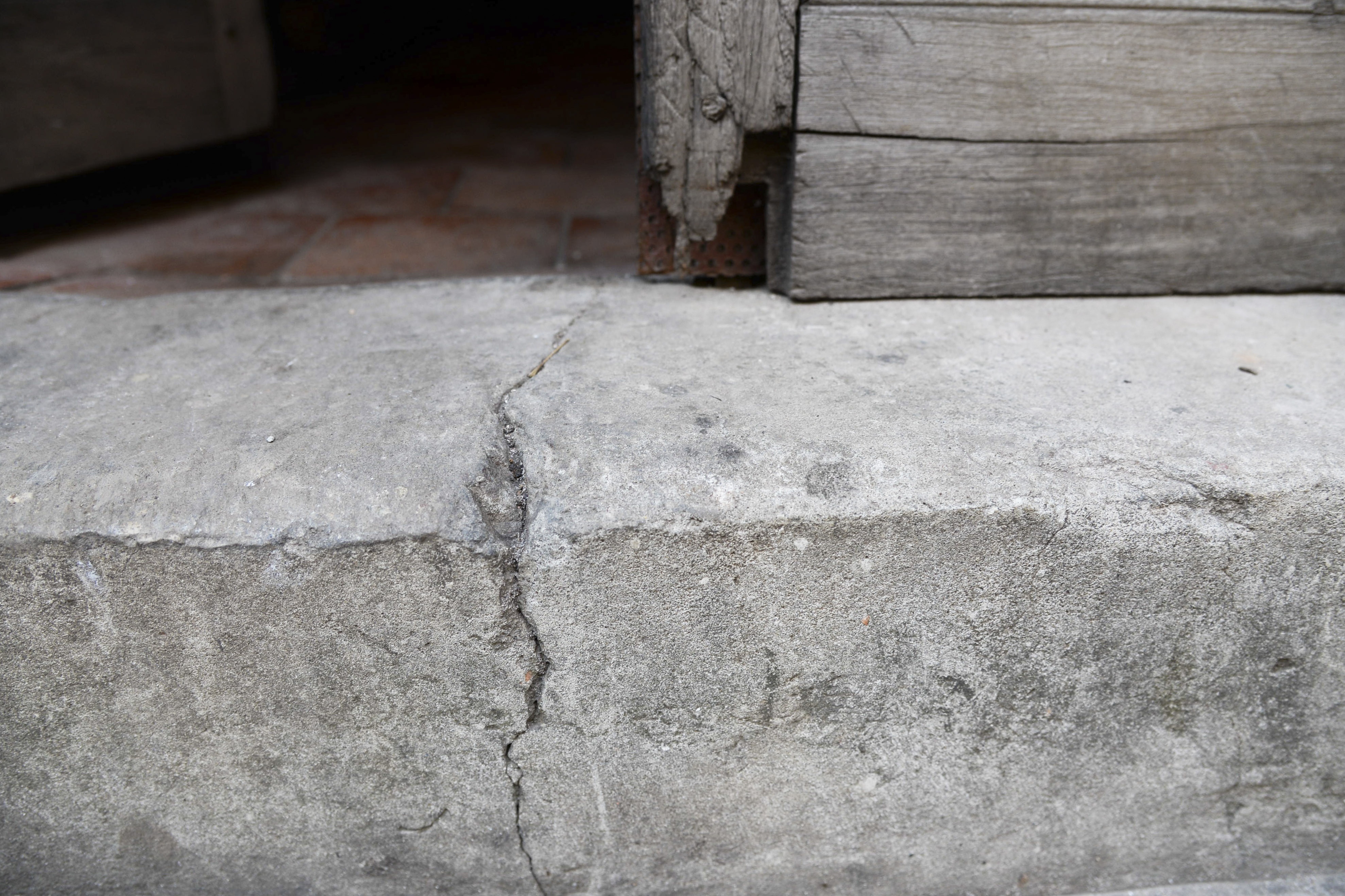 ngoi nha tram tuoi bi pha do bac tam cap anh 8