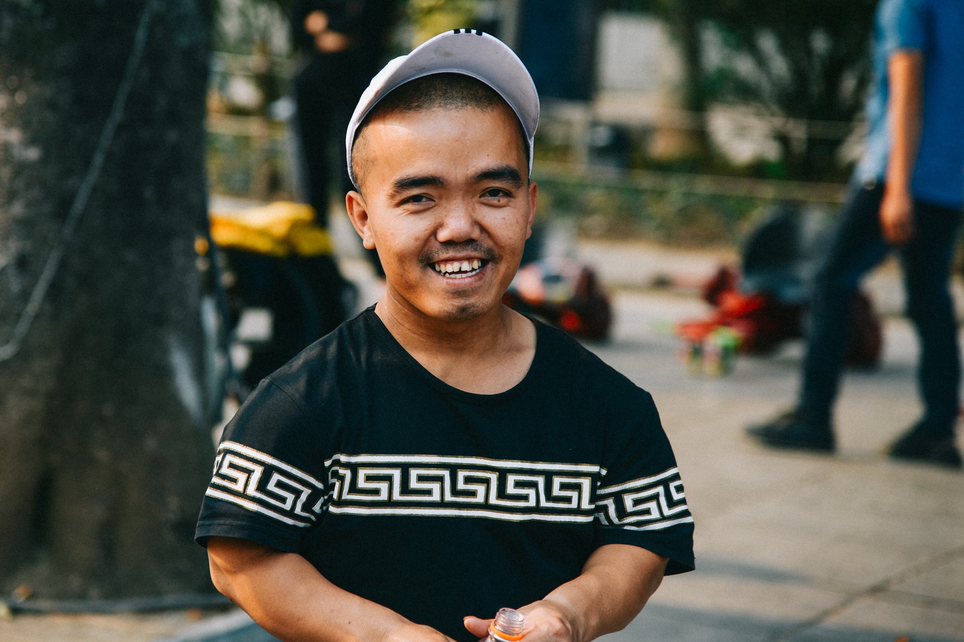 muu sinh tren pho di bo anh 5