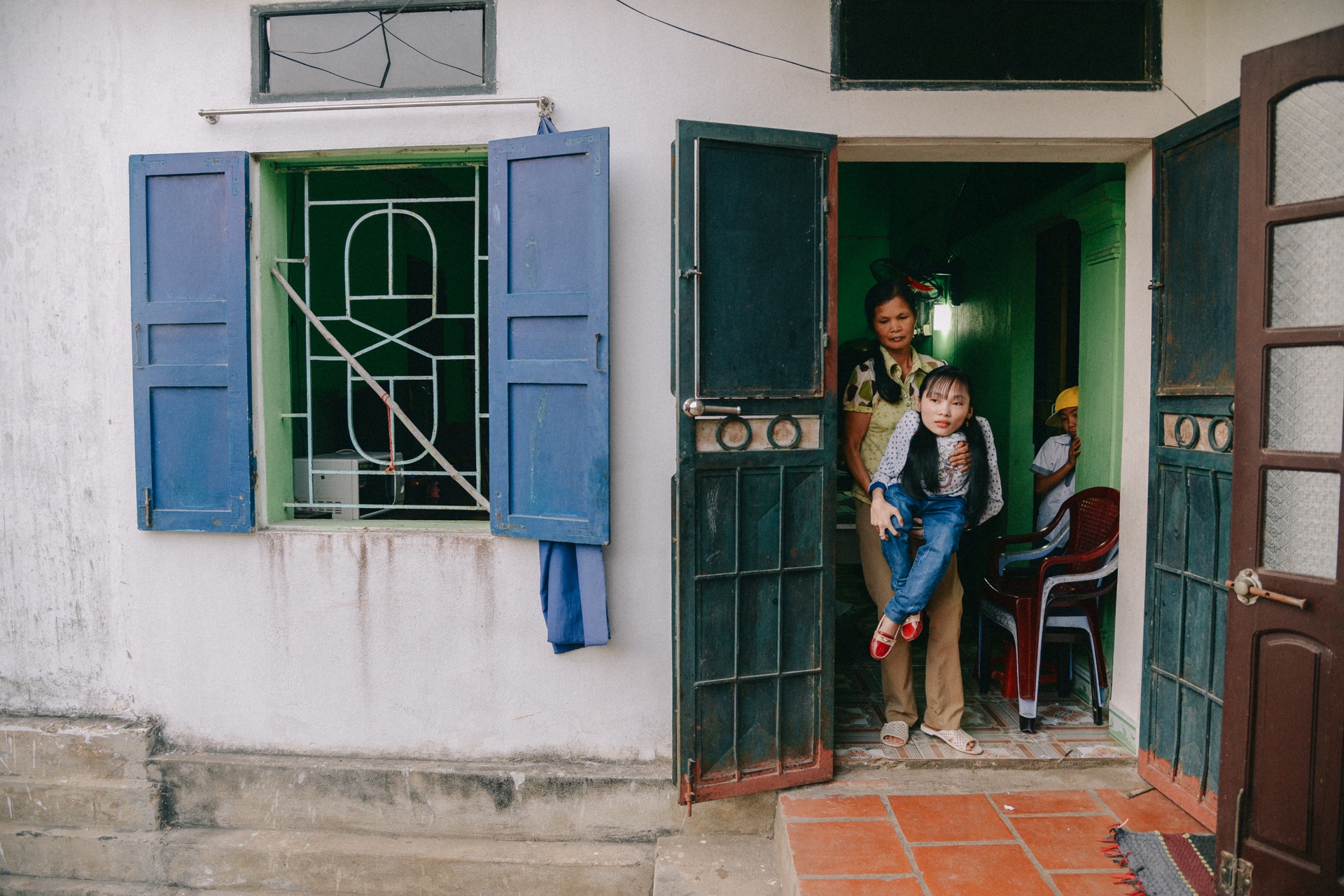 co giao xuong thuy tinh day hoc mien phi anh 2