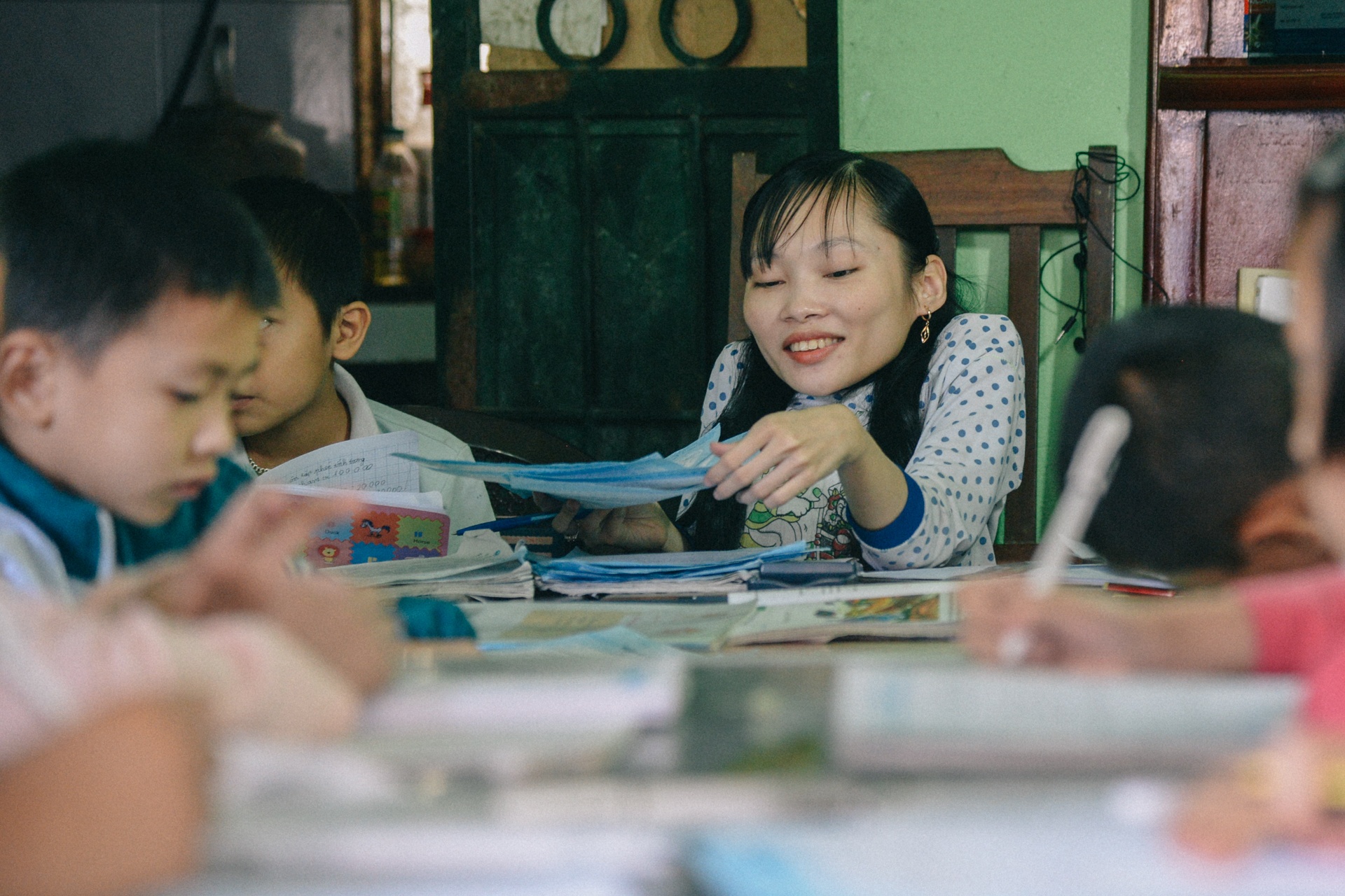 co giao xuong thuy tinh day hoc mien phi anh 9