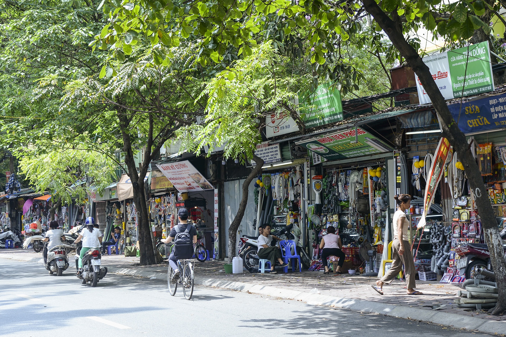 cua hang sieu mong o Ha Noi anh 12