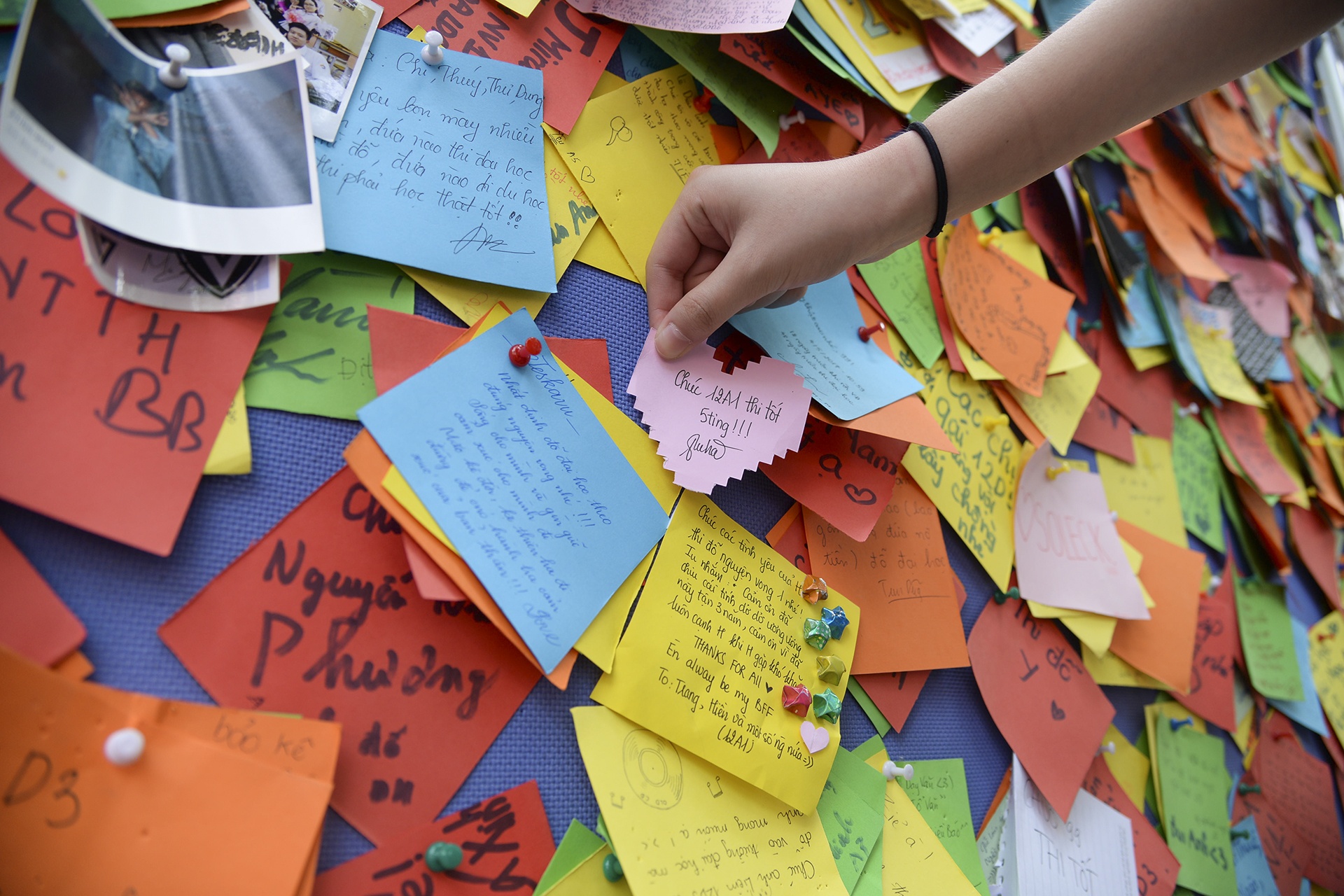 hoc sinh THPT Viet Duc chia tay tuoi hoc tro anh 12