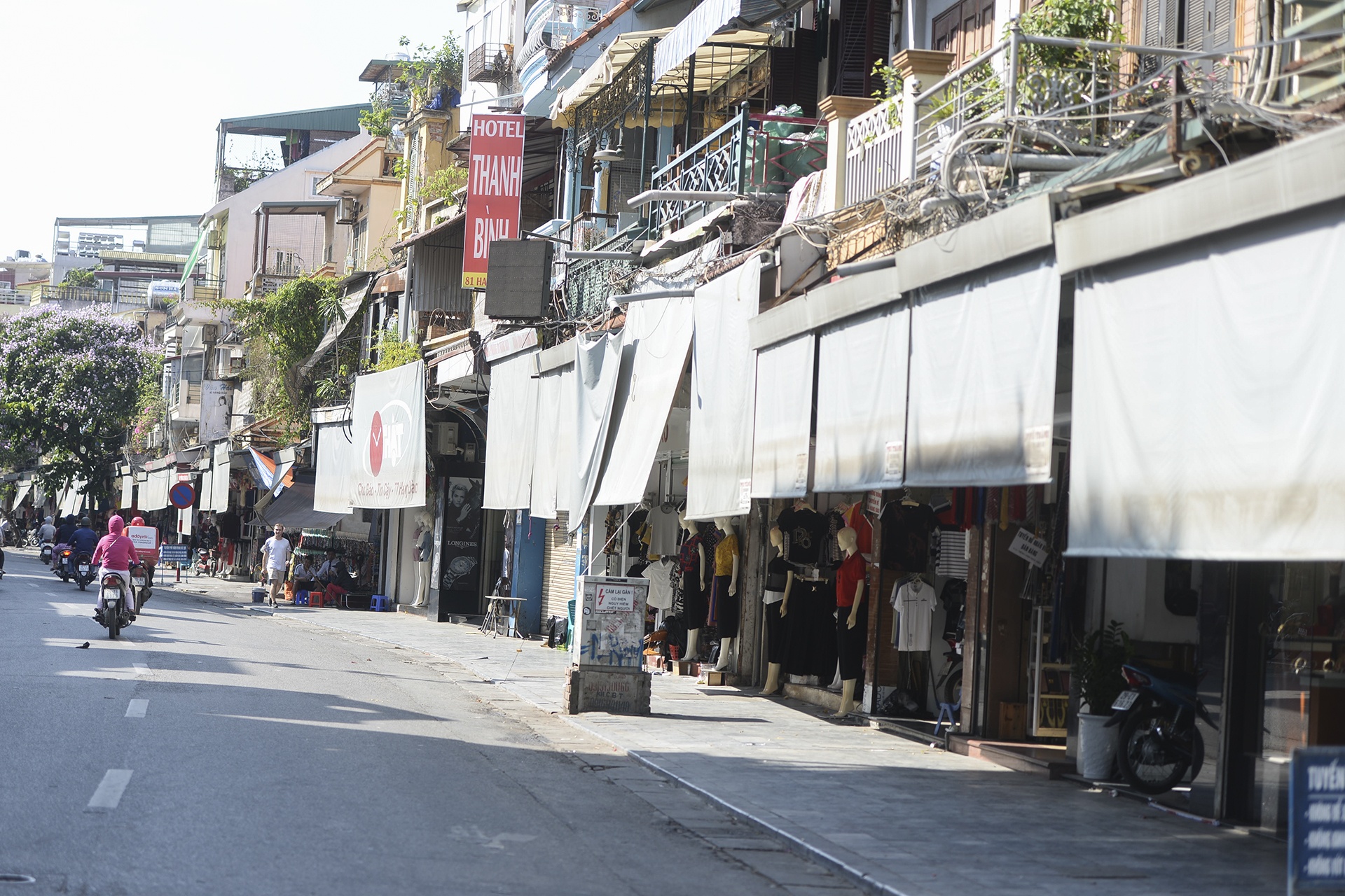 pho di bo vang ve anh 10