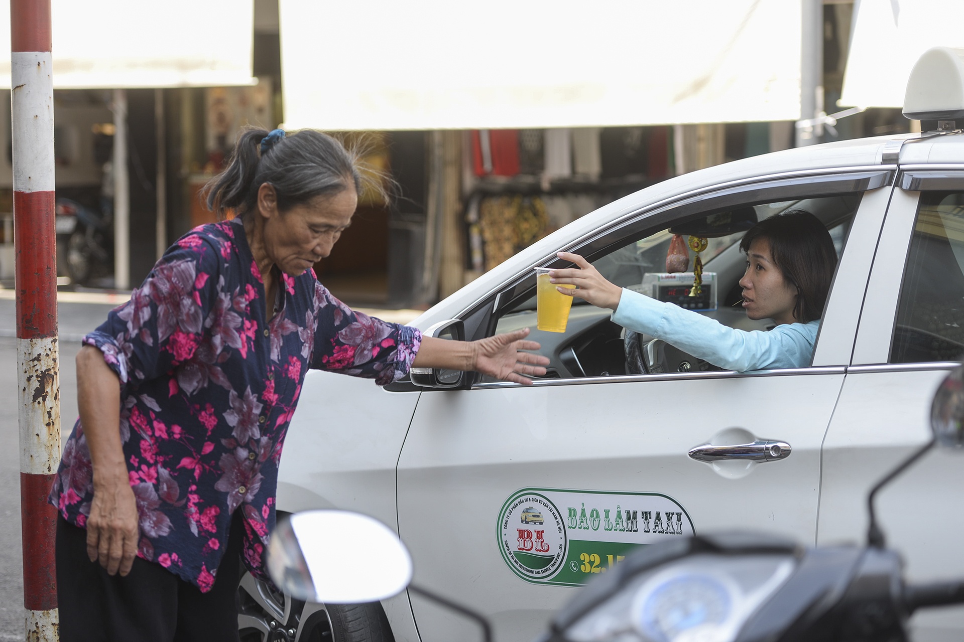 pho di bo vang ve anh 12