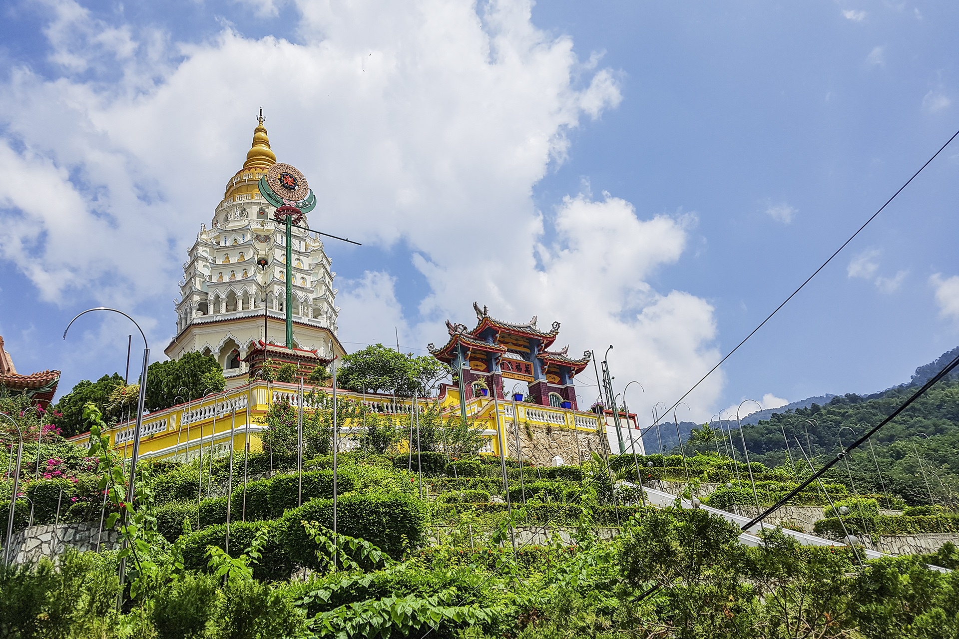 Nhung dia diem du lich hap dan tai Penang hinh anh
