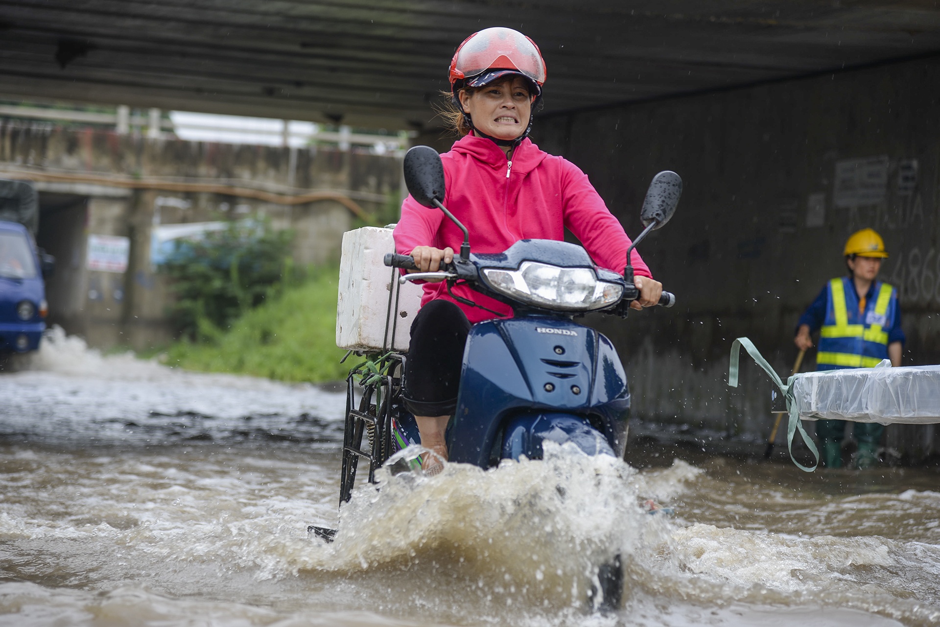 ham chui dai lo thang long ngap sau anh 2