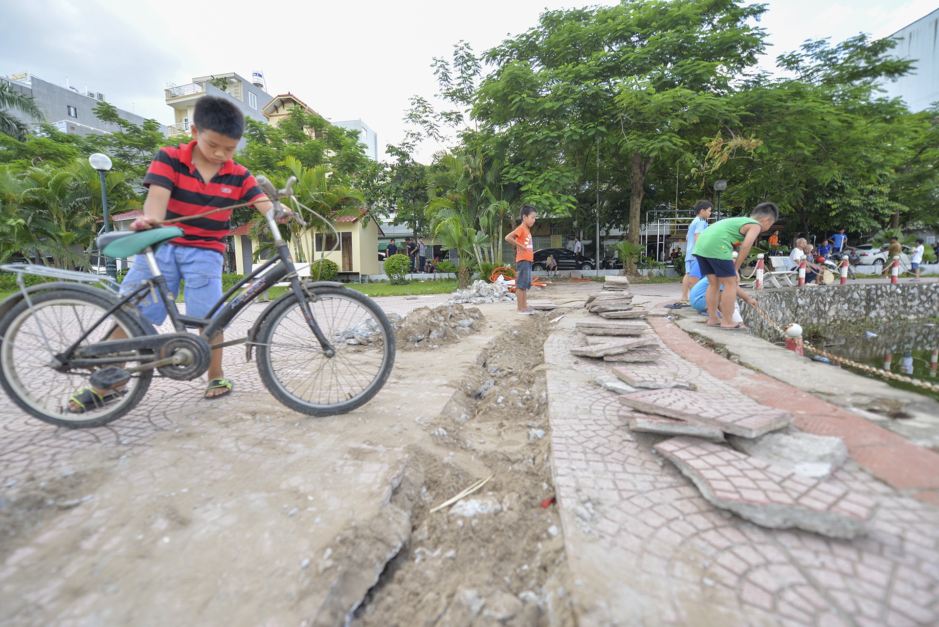 người dân phản đối phố đi bộ Trịnh Công Sơn ảnh 6 nguoi dan phan doi pho di bo Trinh Cong Son anh 6