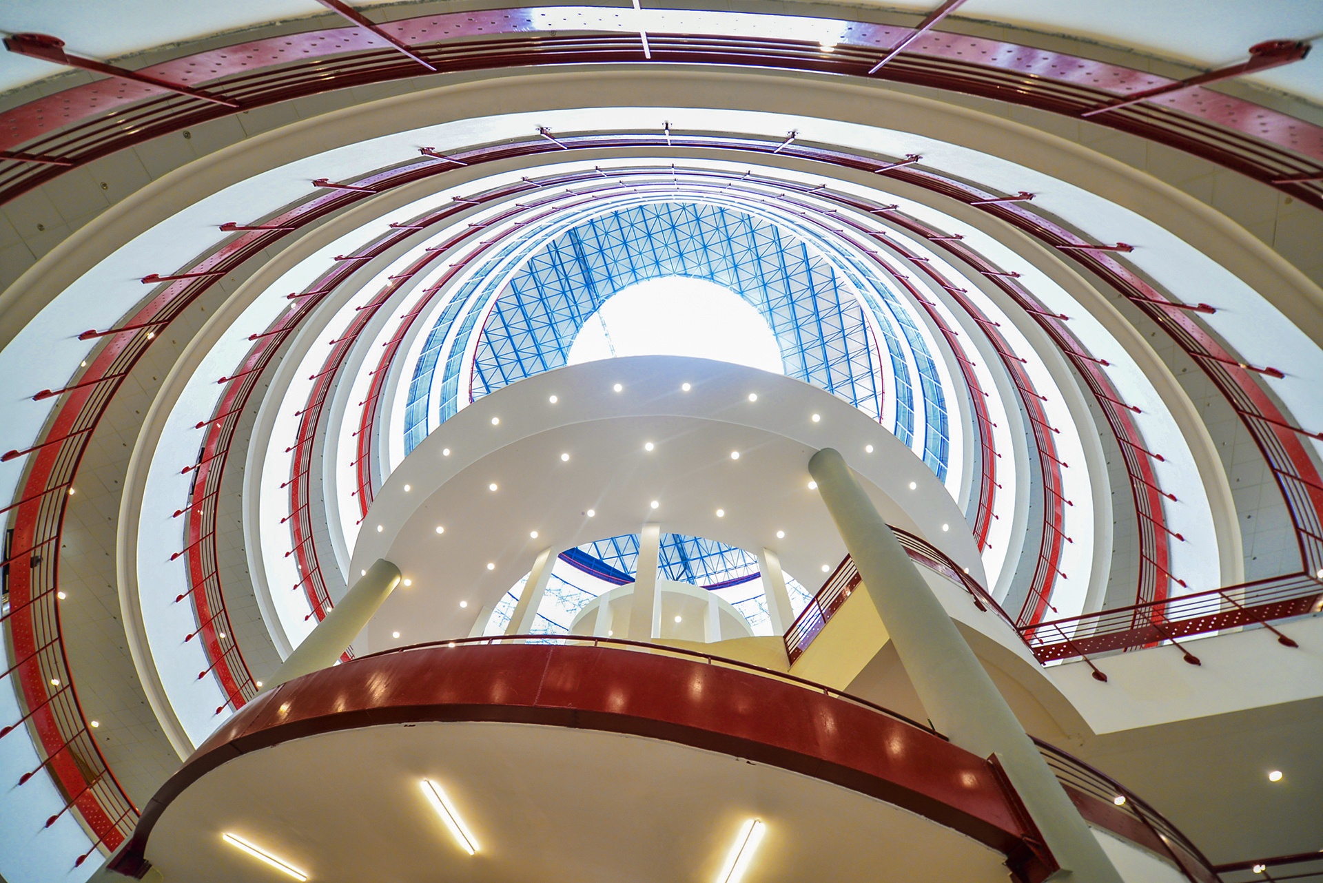 toa nha the ky DH kinh te quoc dan anh 10