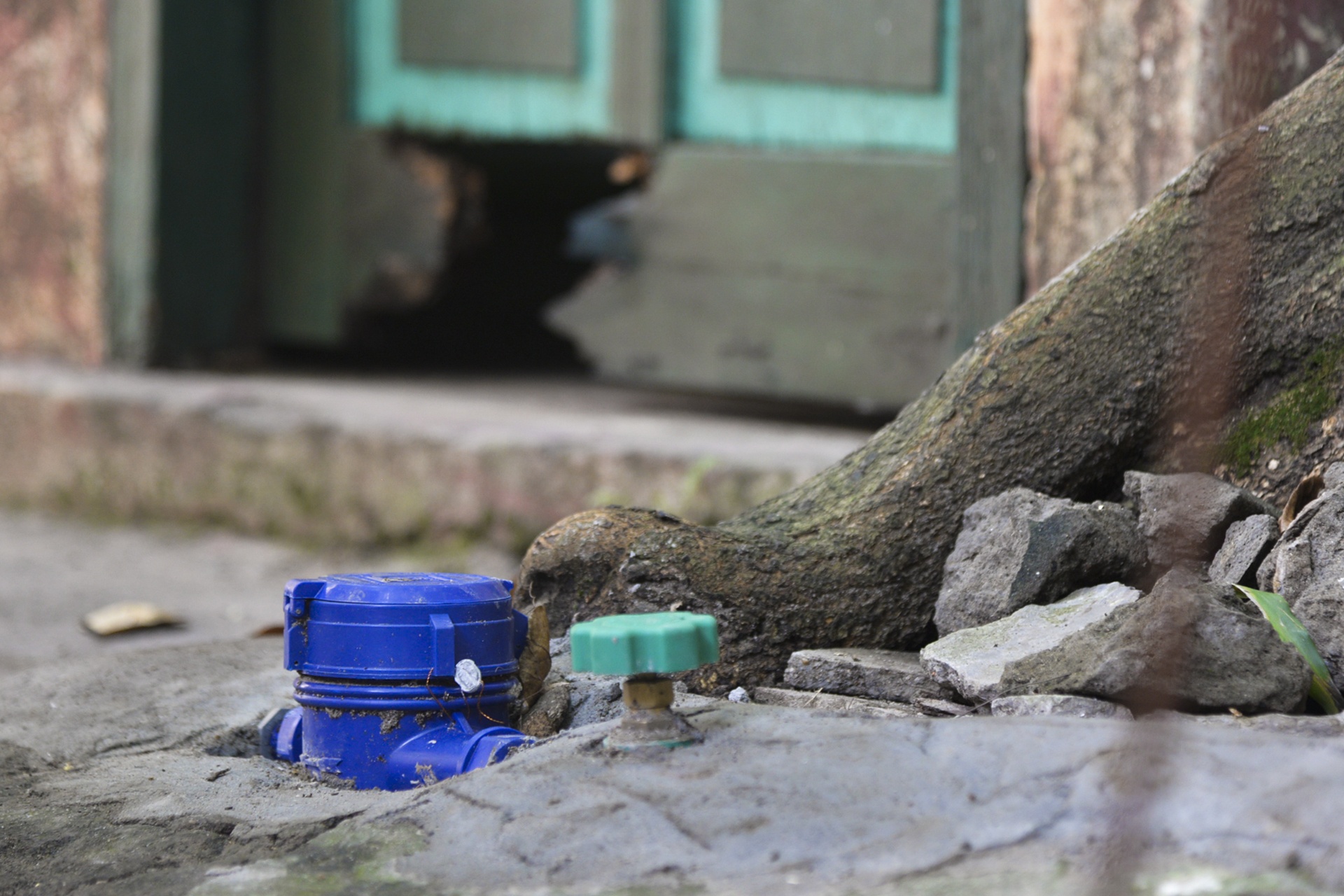 Can canh ben trong Hang phim truyen Viet Nam anh 9