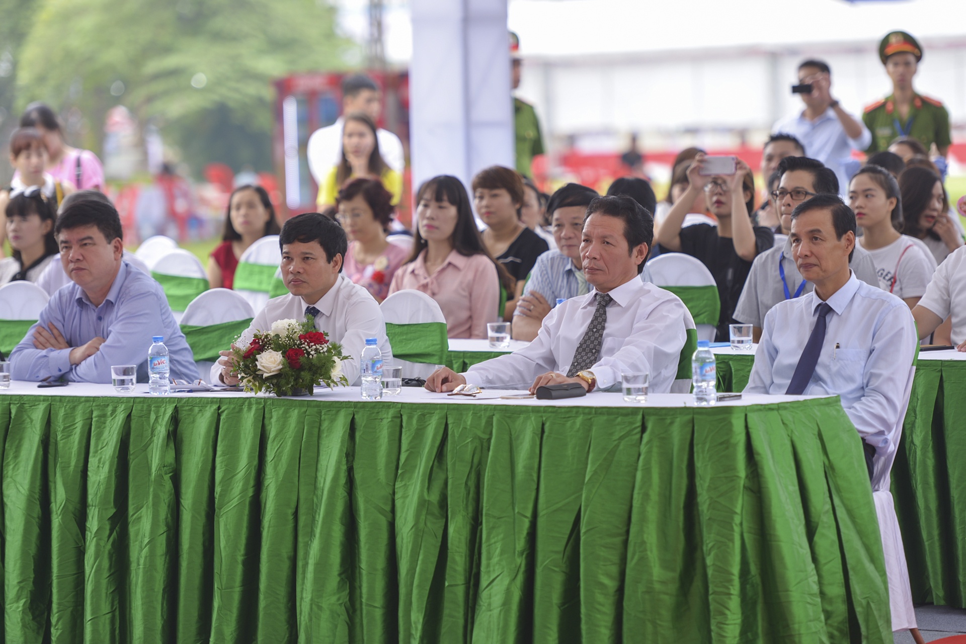 Hoi sach Ha Noi Sach va Khoi nghiep anh 1