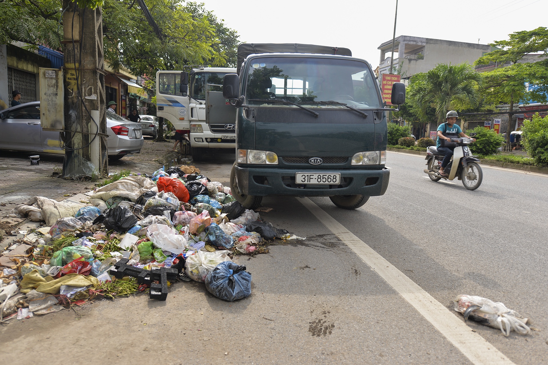 Rac bua vay thi xa Son Tay anh 12