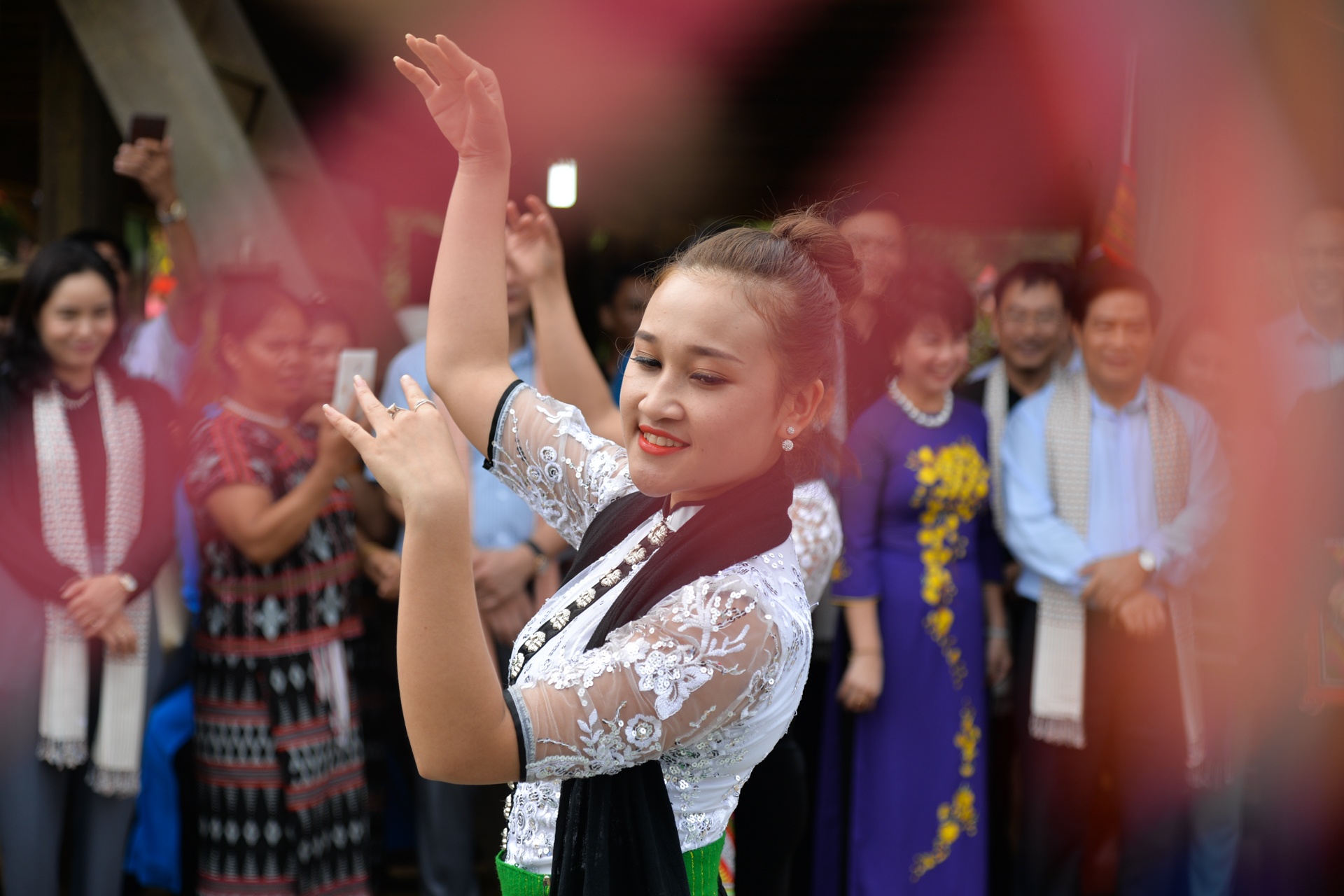 lang van hoa cac dan toc viet nam anh 12