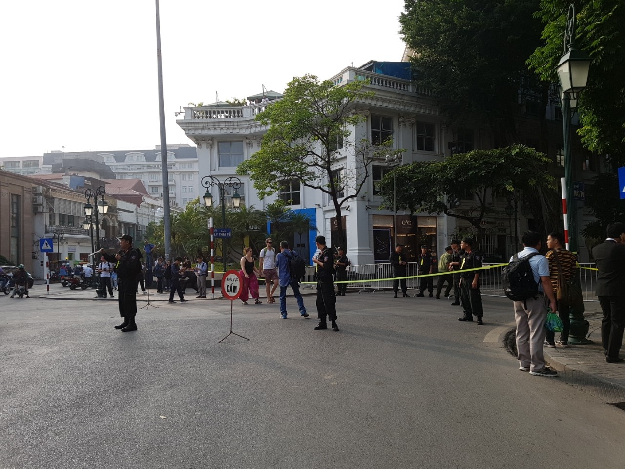 An ninh thắt chặt chuẩn bị đón tổng thống Trump ảnh 13 An ninh that chat chuan bi don tong thong Trump anh 13