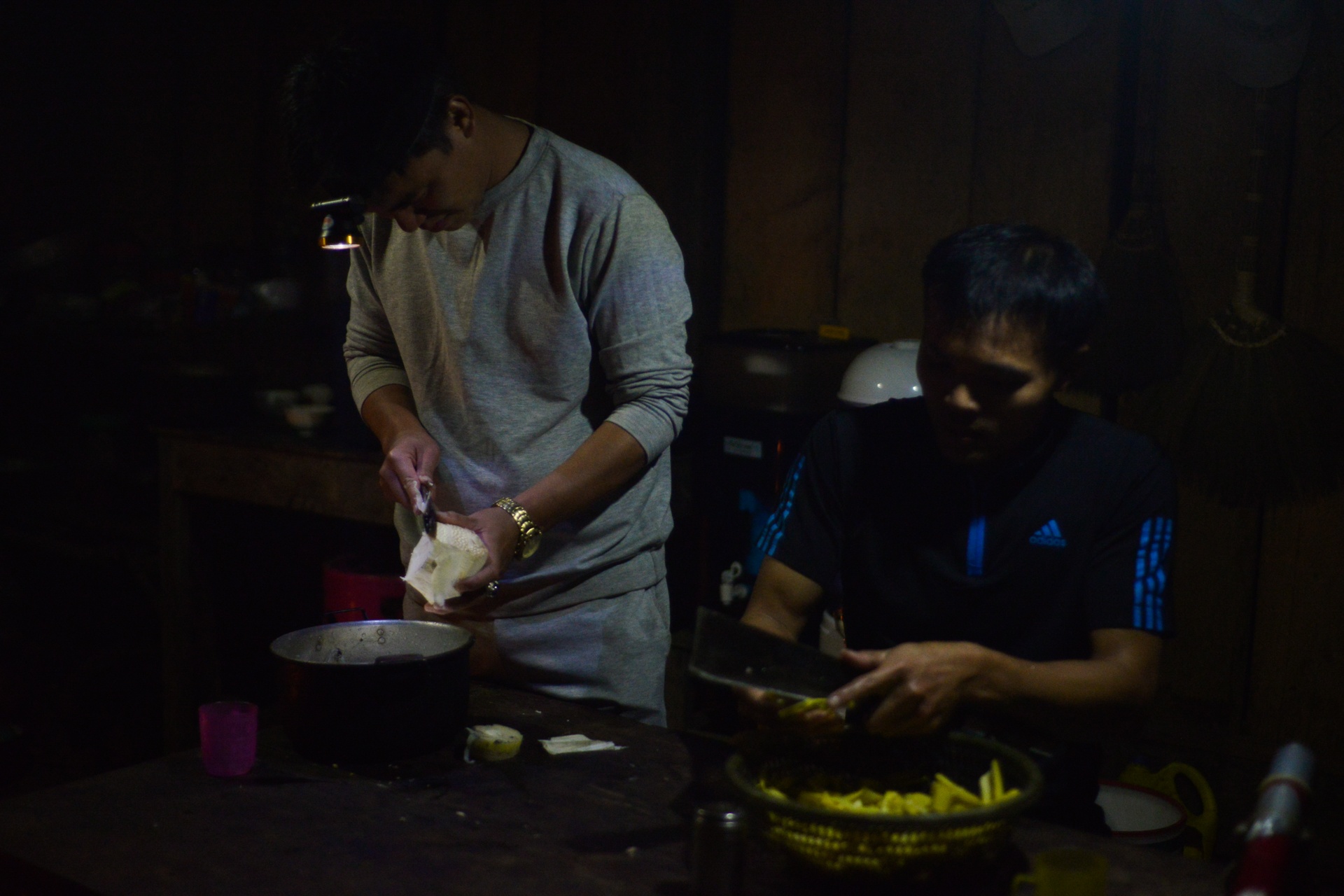 thấy giáo vùng cao tri lễ ảnh 21 thay giao vung cao tri le anh 21