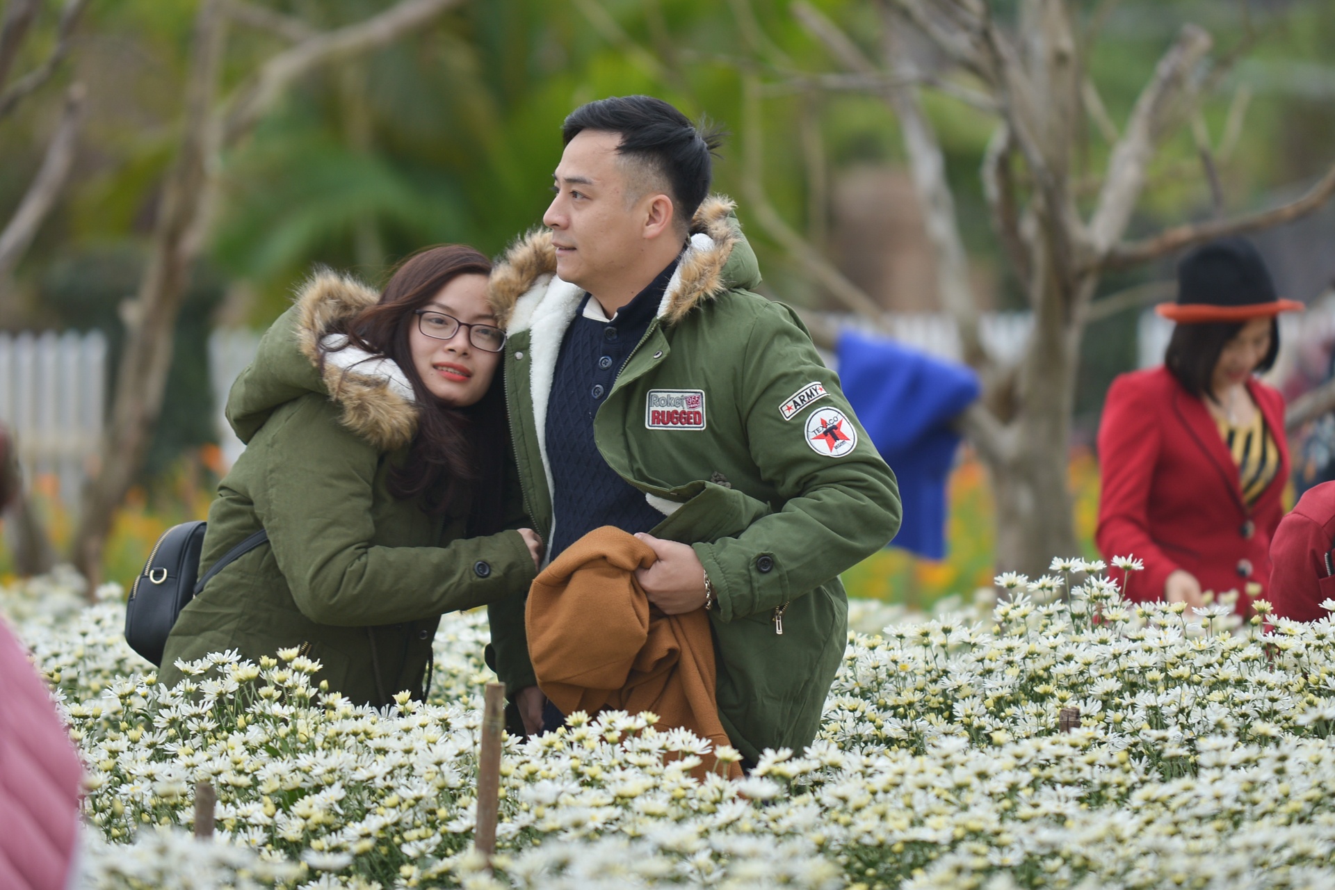 gioi tre Ha Noi chup anh voi cuc hoa mi anh 11