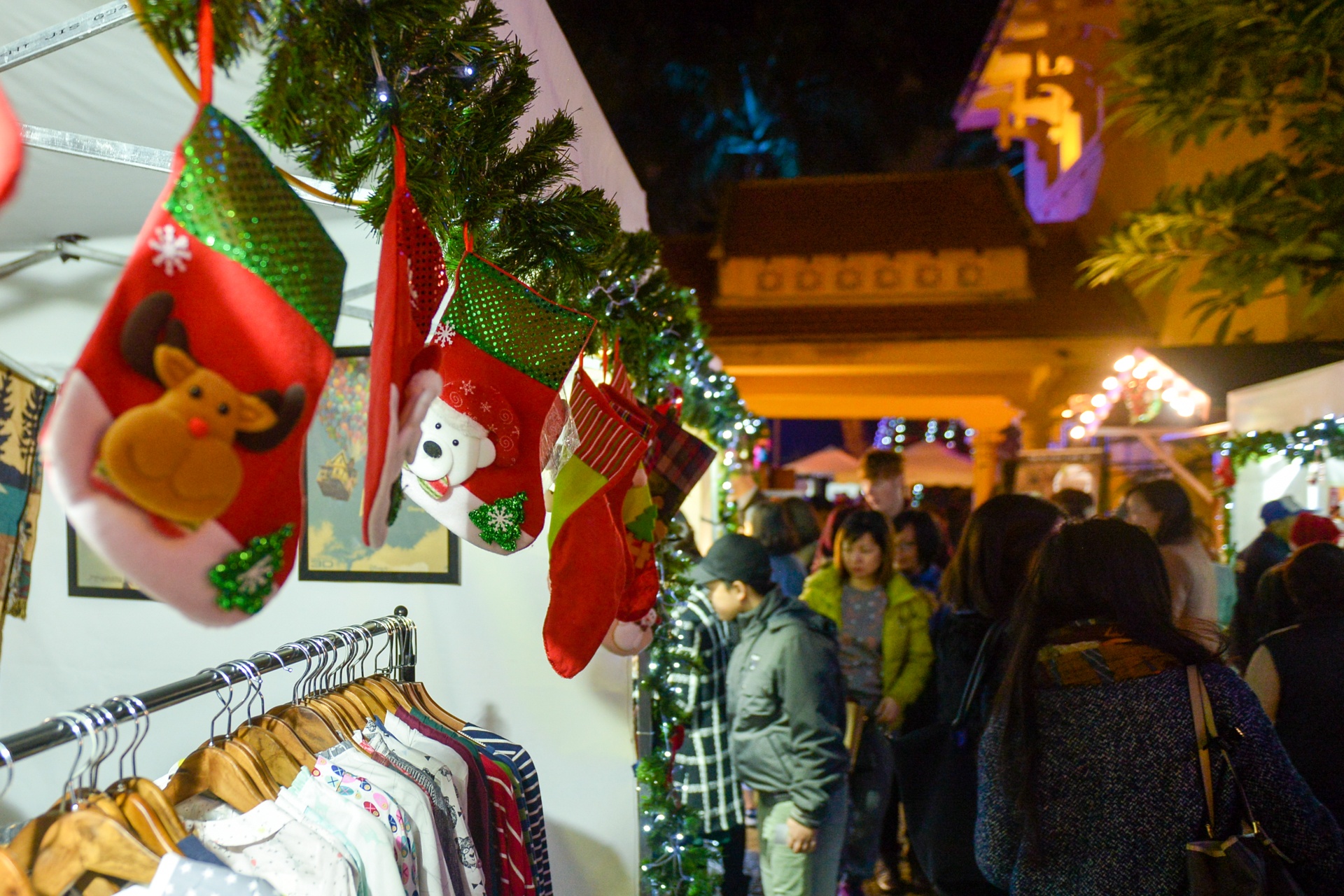 Hoi cho giang sinh theo phong cach Duc lan dau tien to chuc tai Ha Noi anh 2