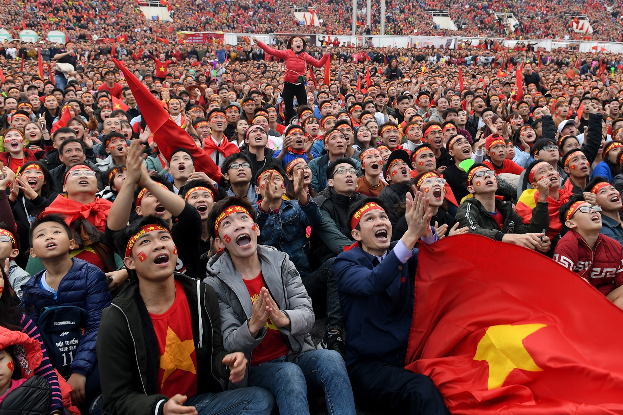 Fanzone cổ vũ U23 ở Mỹ Đình ảnh 19 Fanzone co vu U23 o My Dinh anh 19