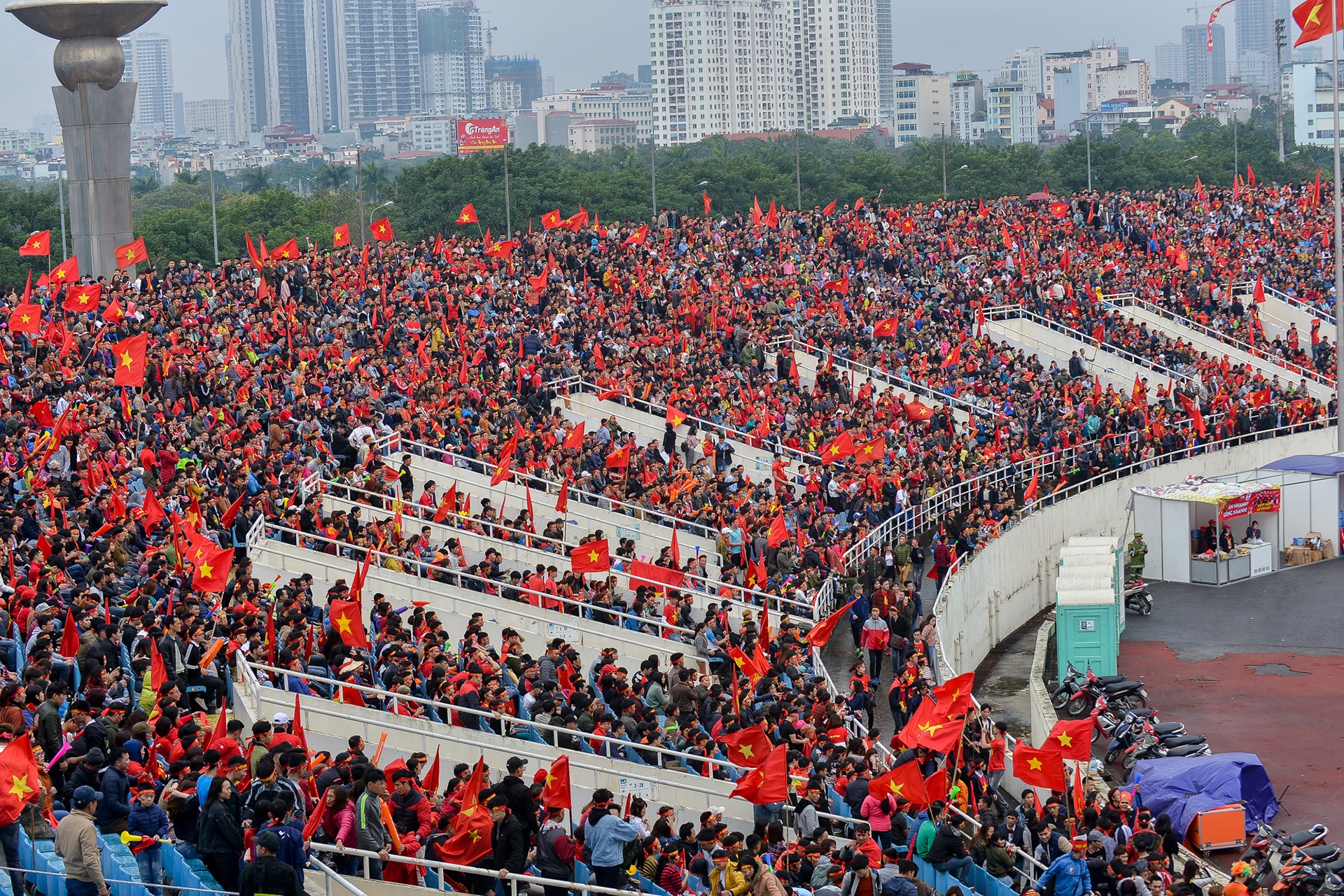 Fanzone cổ vũ U23 ở Mỹ Đình ảnh 3 Fanzone co vu U23 o My Dinh anh 3
