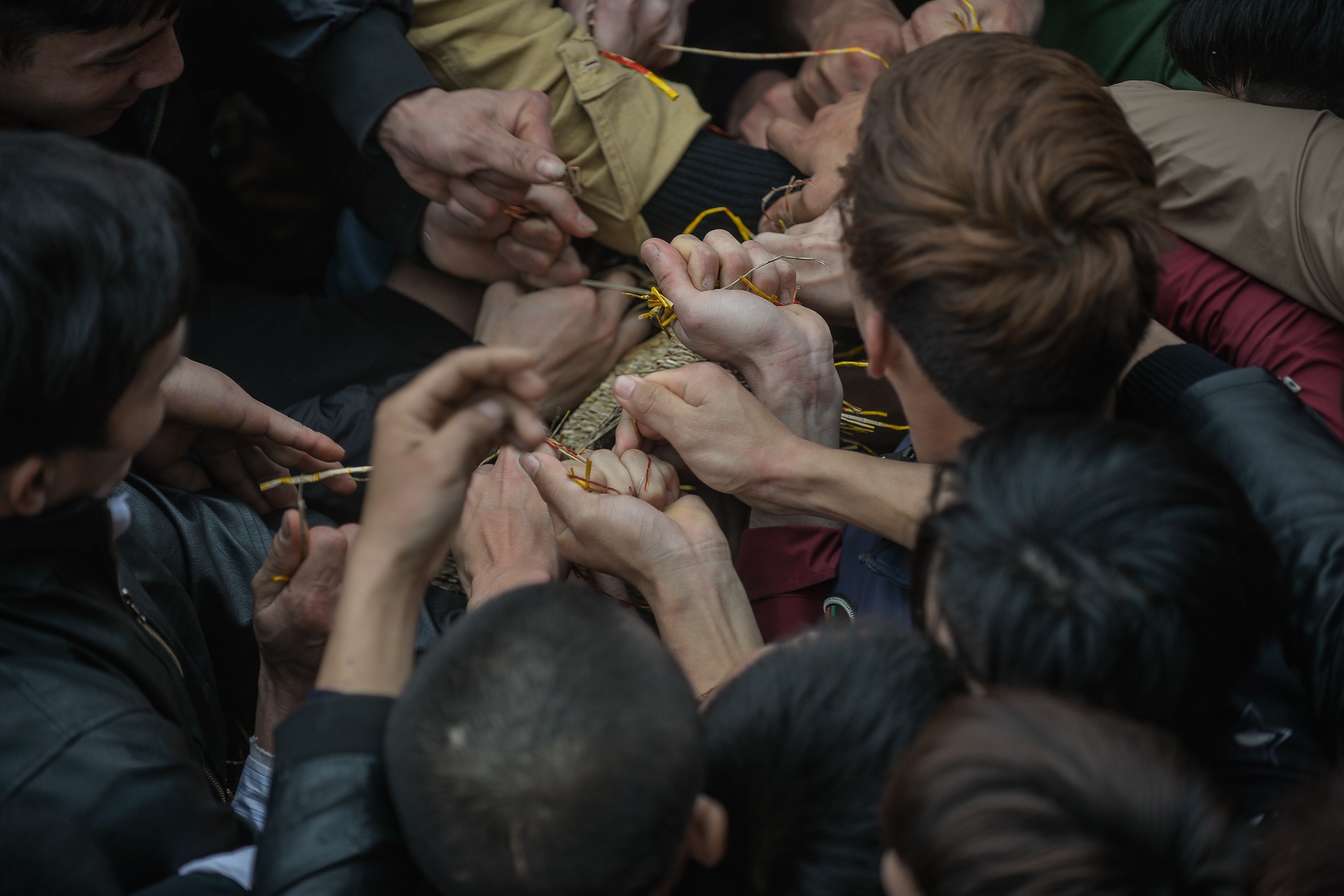 cuop chieu hoi duc but anh 11