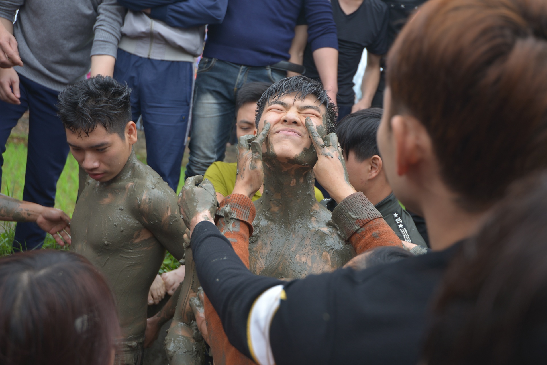 cuop chieu hoi duc but anh 4