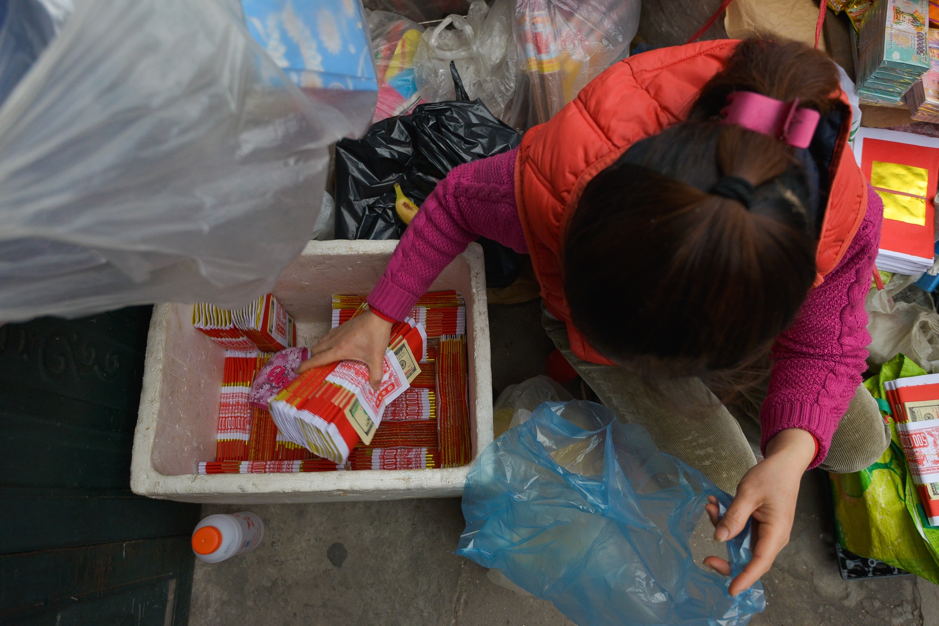 đốt vàng mã ảnh 5 dot vang ma anh 5