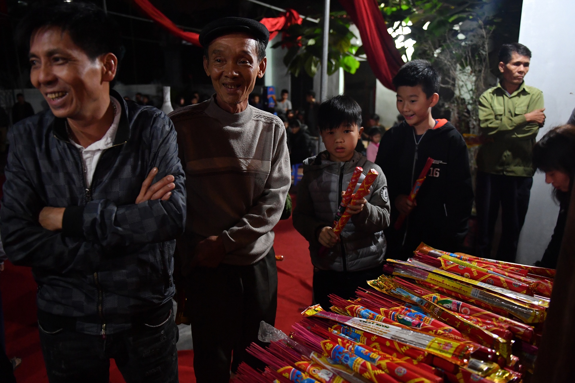 đốt vàng mã ảnh 29 dot vang ma anh 29