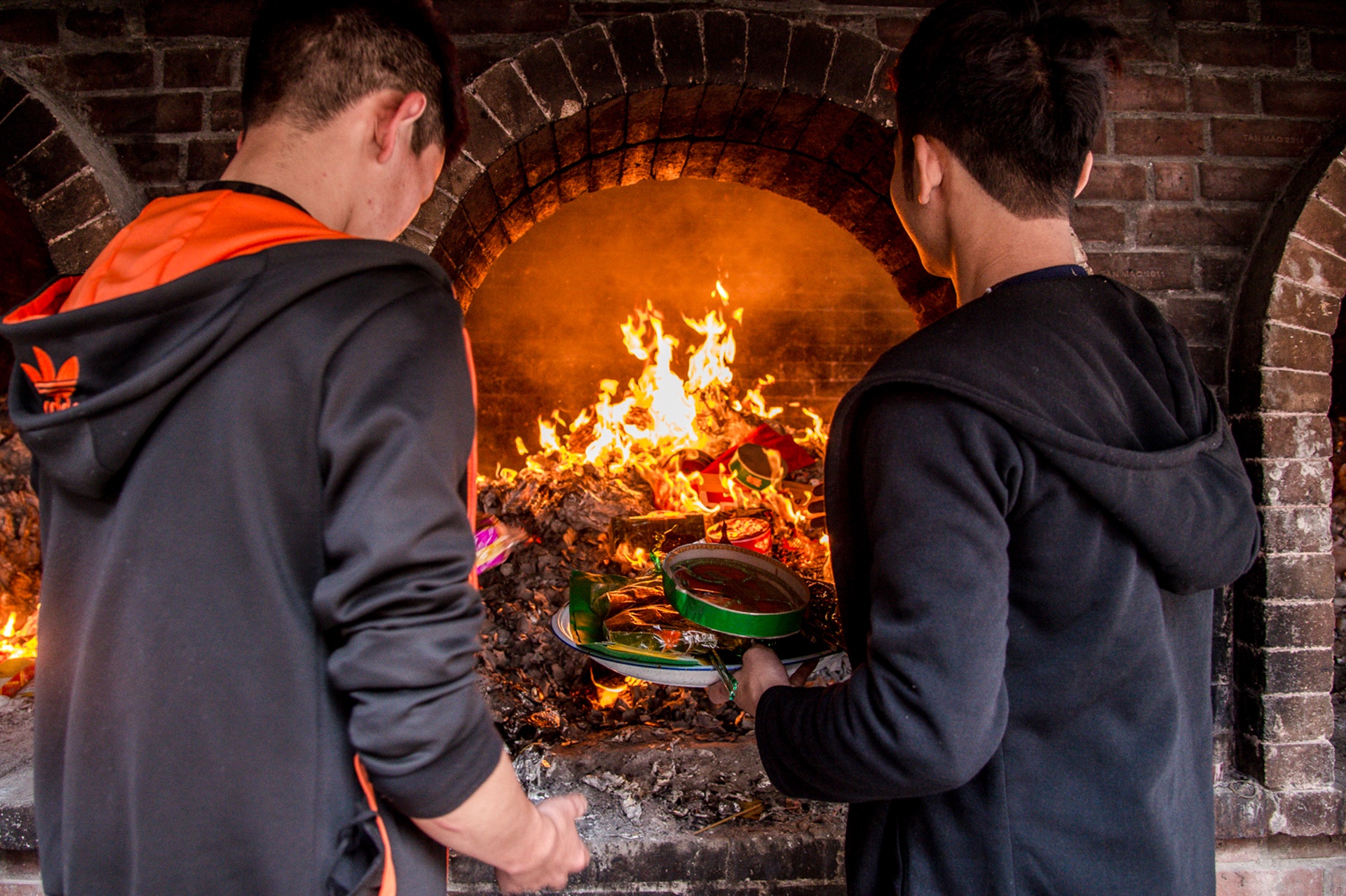 đốt vàng mã ảnh 44 dot vang ma anh 44