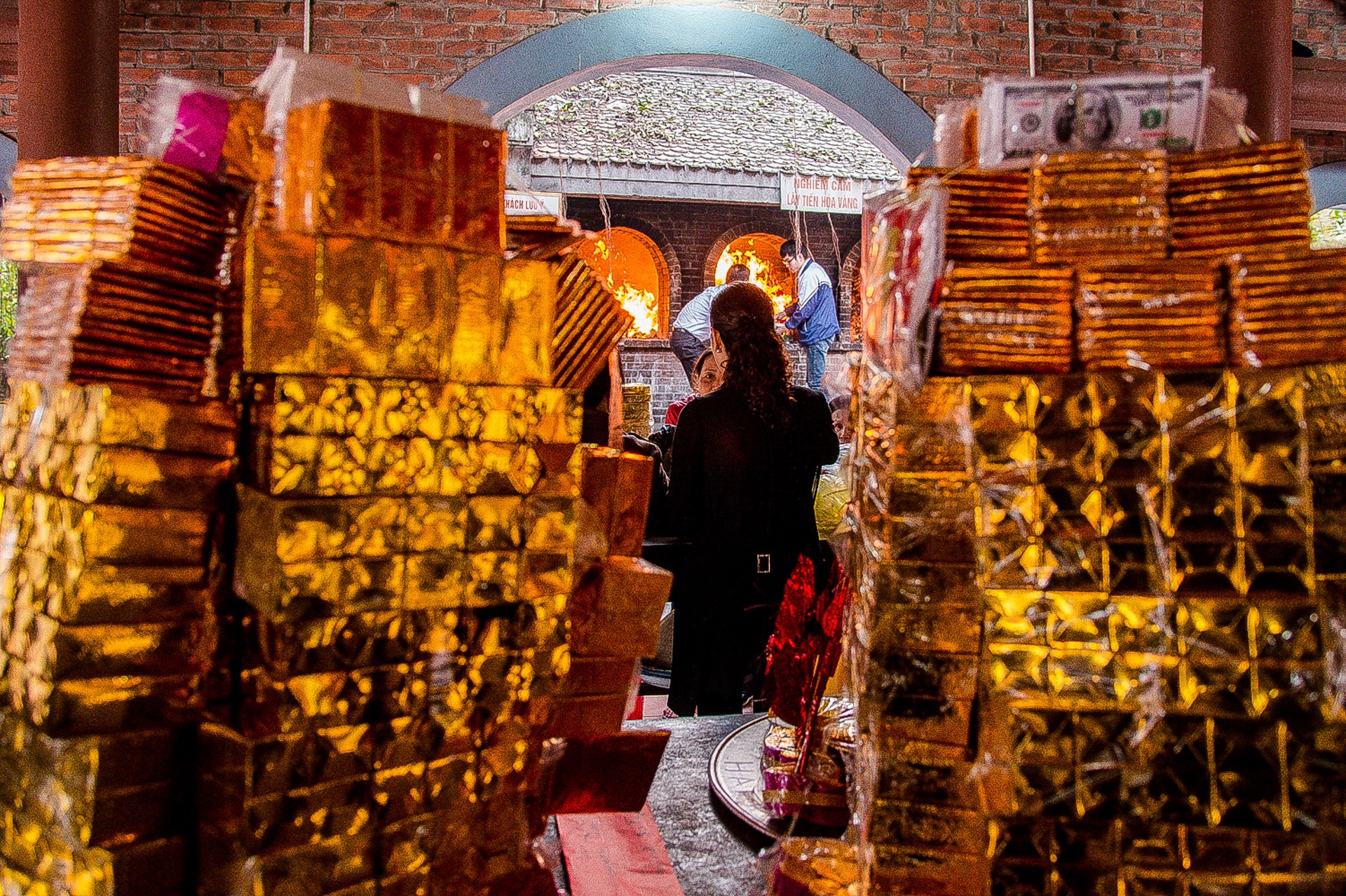 đốt vàng mã ảnh 42 dot vang ma anh 42