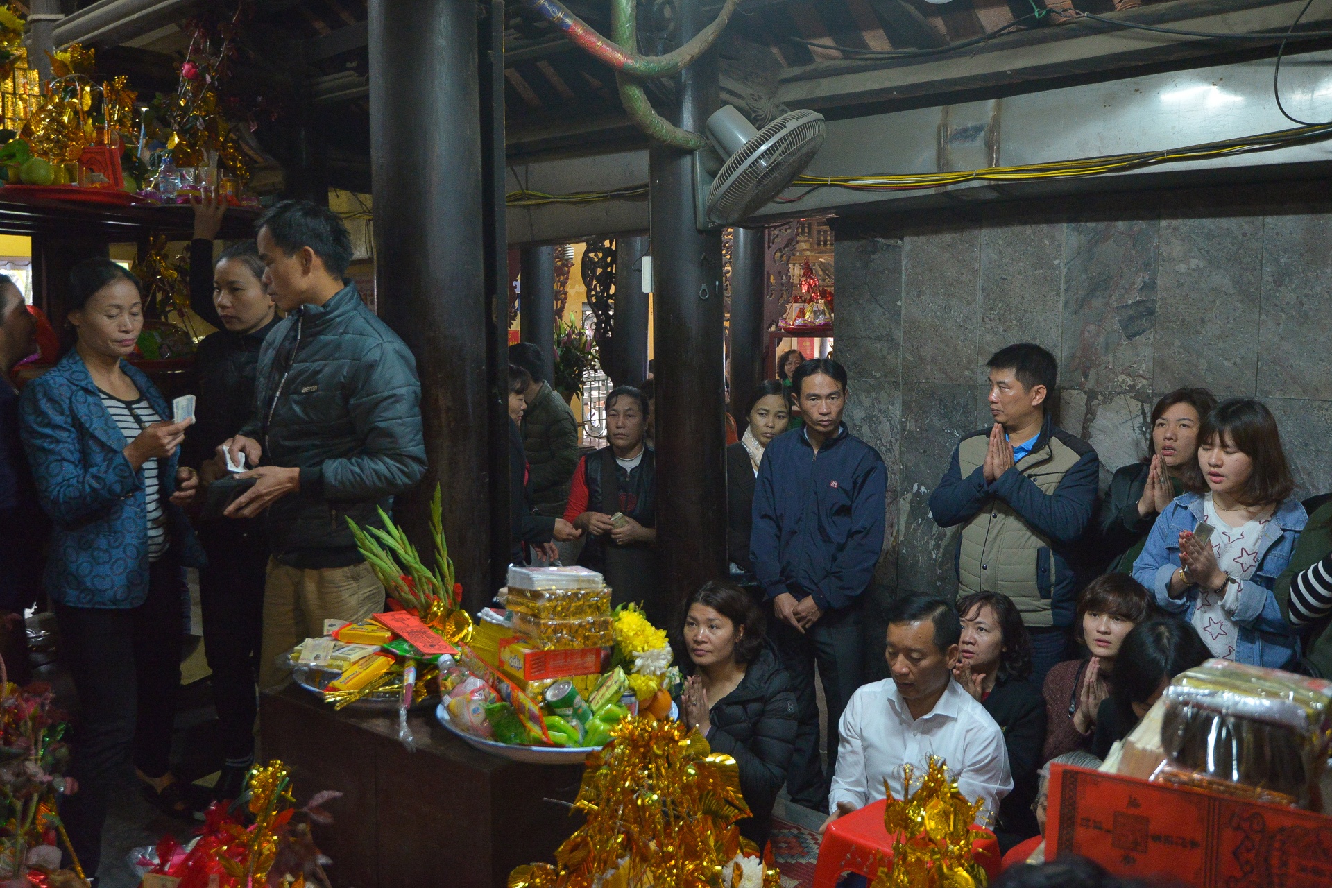 Den Ba Chua Kho anh 5