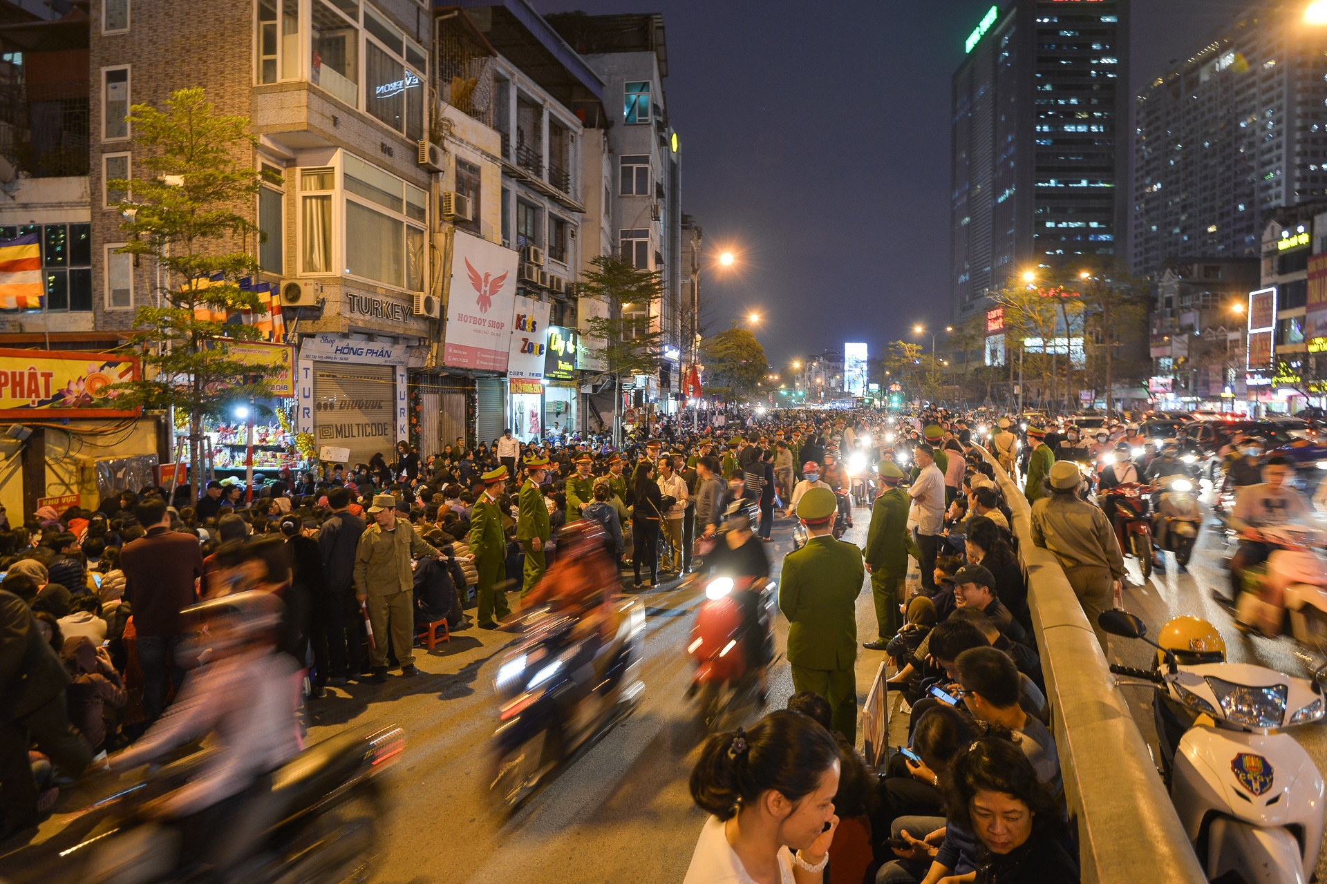 le cau an chua Phuc Khanh anh 6