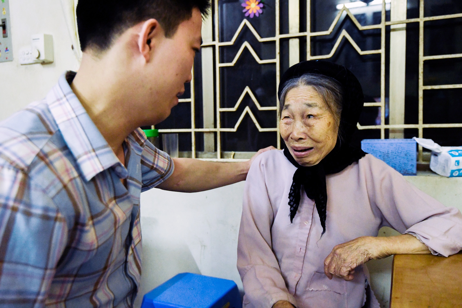 cử nhân nhập ngũ ảnh 6 cu nhan nhap ngu anh 6