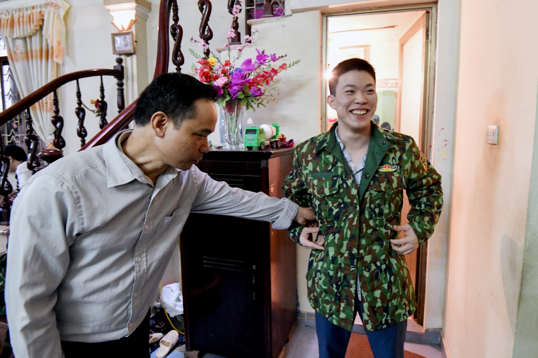 cử nhân nhập ngũ ảnh 11 cu nhan nhap ngu anh 11