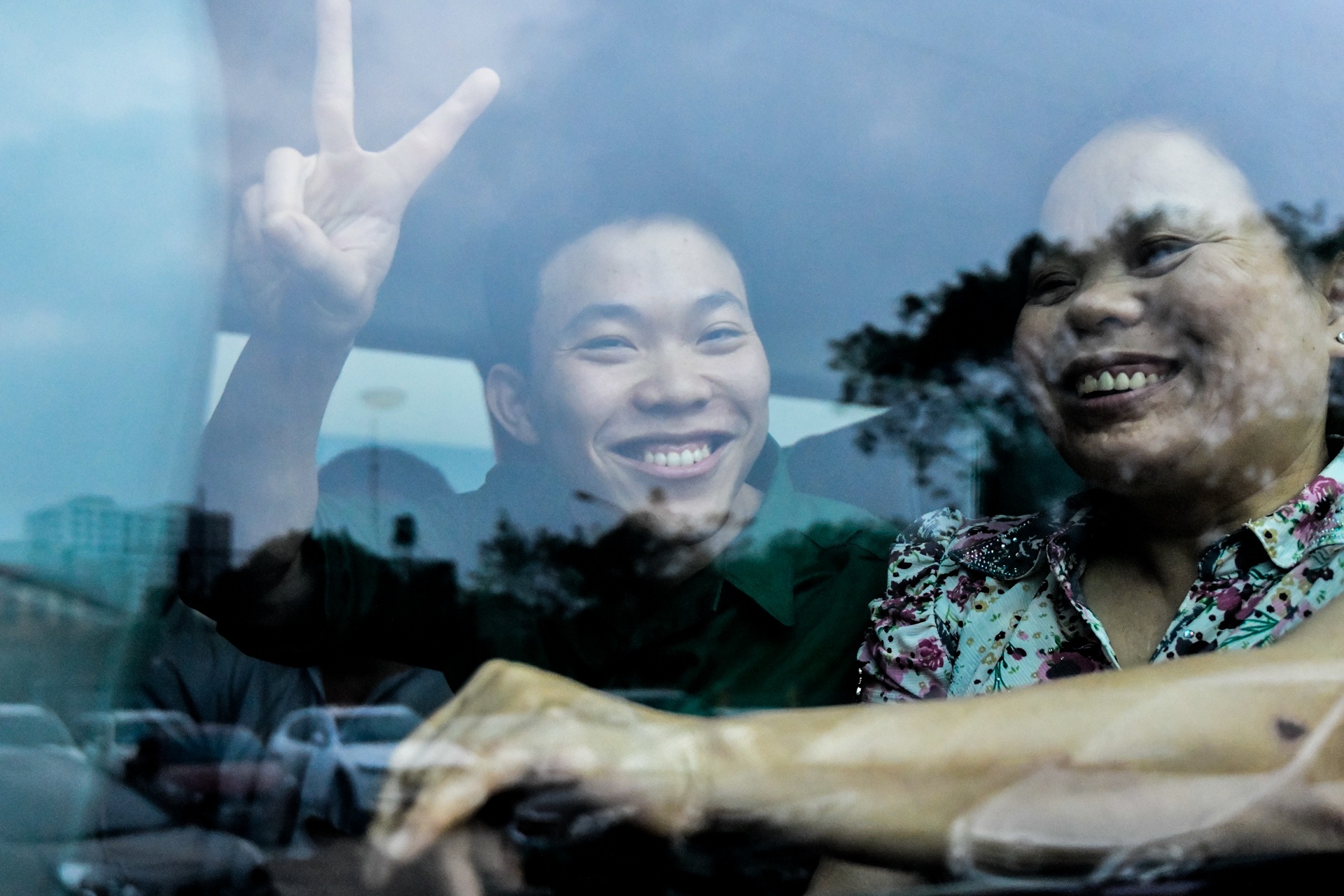 cử nhân nhập ngũ ảnh 1 cu nhan nhap ngu anh 1