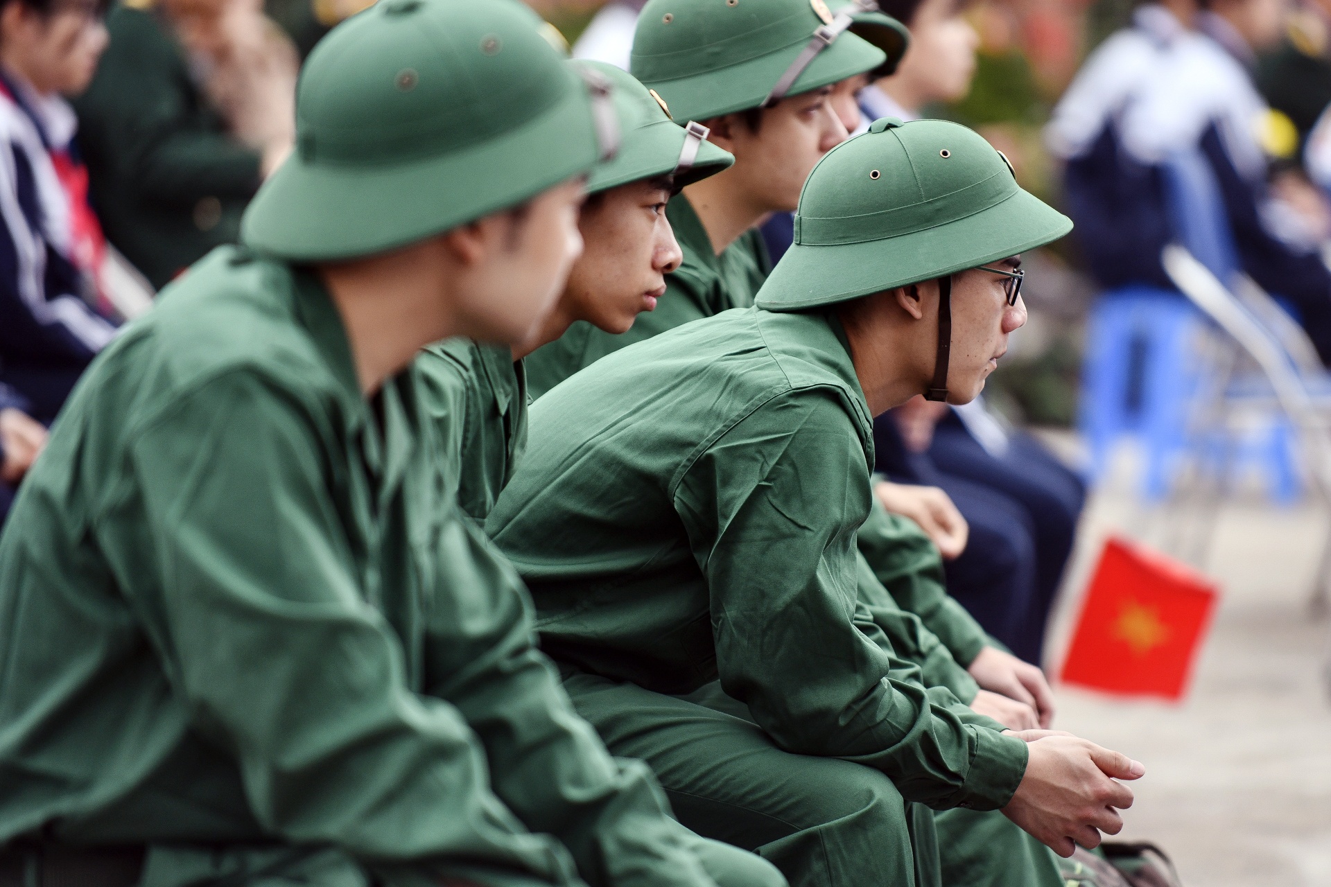 cử nhân nhập ngũ ảnh 21 cu nhan nhap ngu anh 21