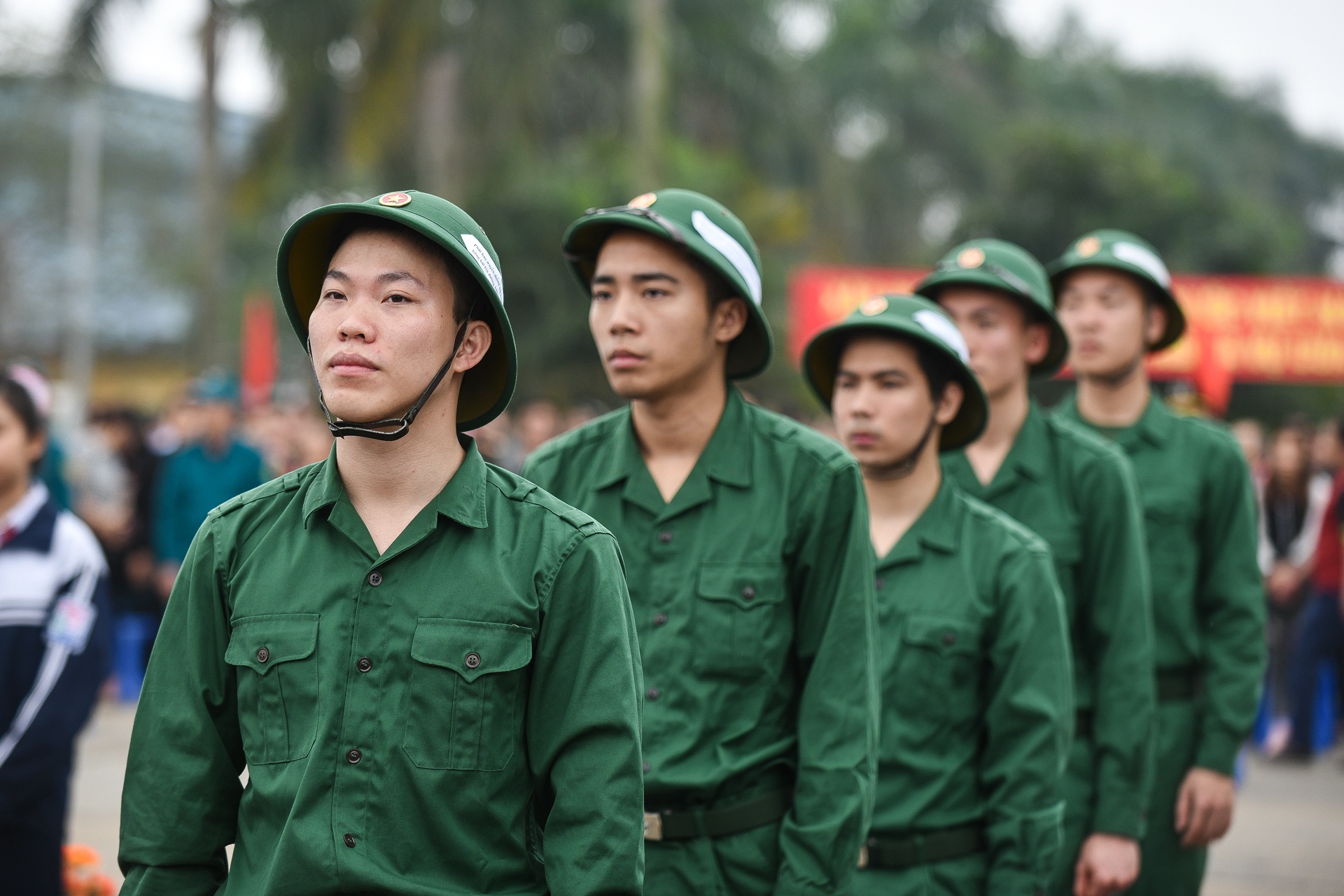 cử nhân nhập ngũ ảnh 26 cu nhan nhap ngu anh 26