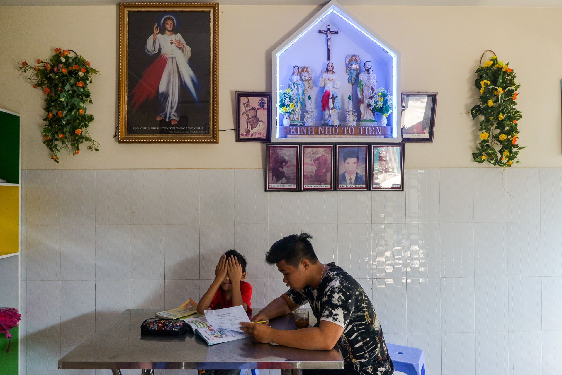 nguoi dan ong chon cat thai nhi anh 18