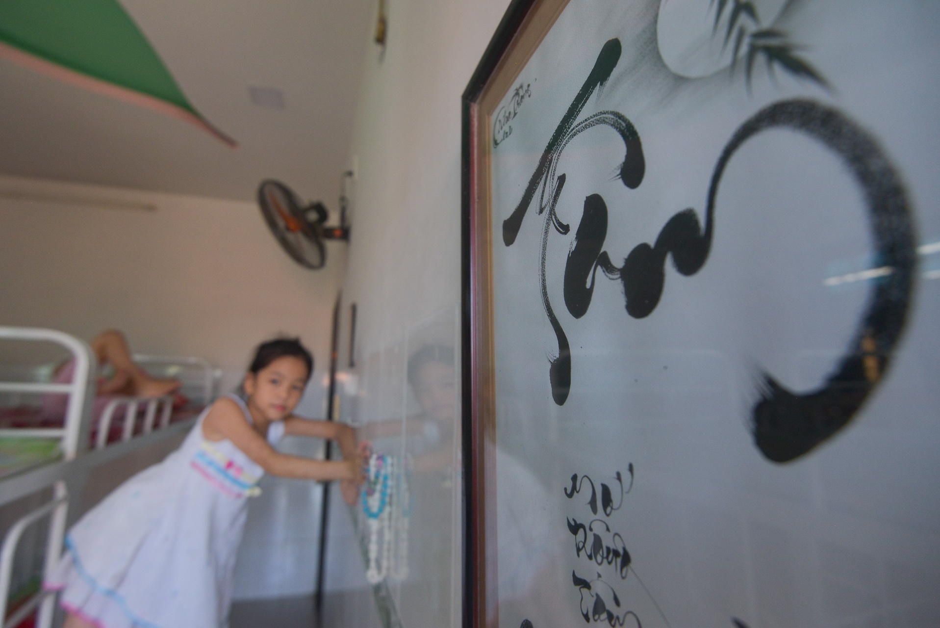 nguoi dan ong chon cat thai nhi anh 14