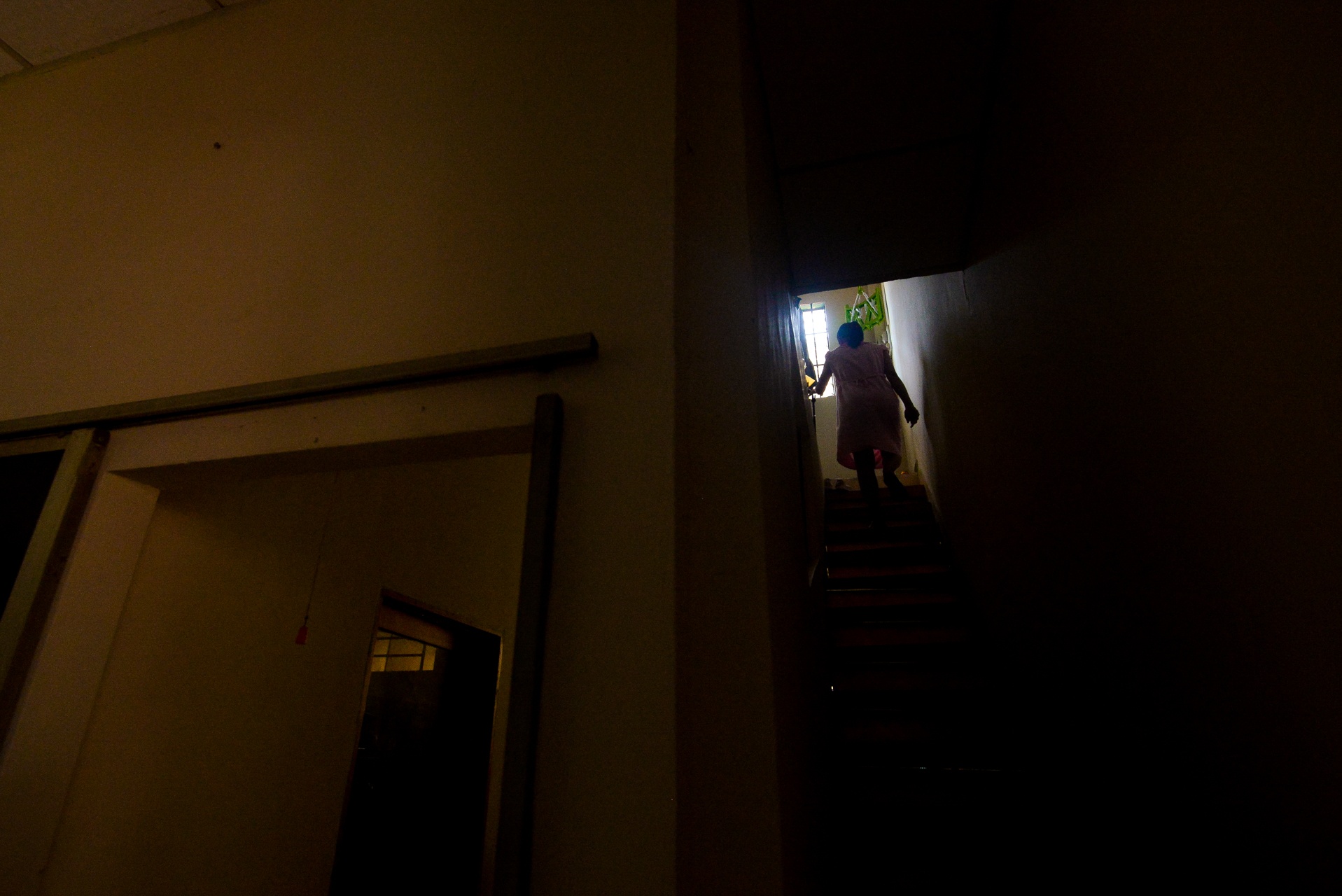 nguoi dan ong chon cat thai nhi anh 9