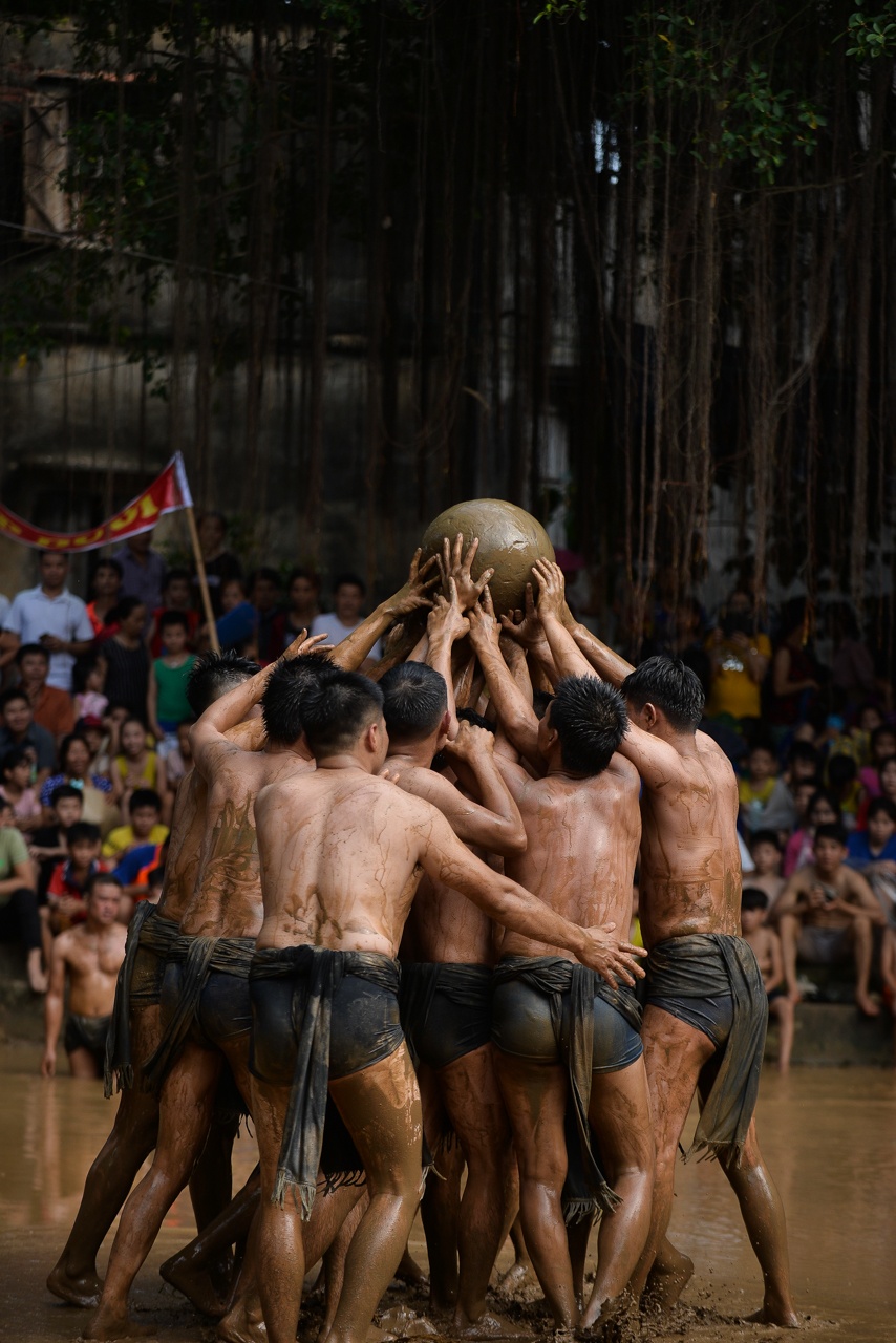 le hoi vat cau bun lang Van anh 10