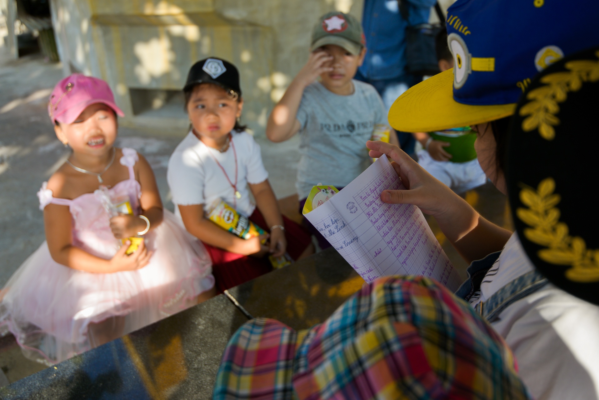 nhung dua tre o Truong Sa anh 4