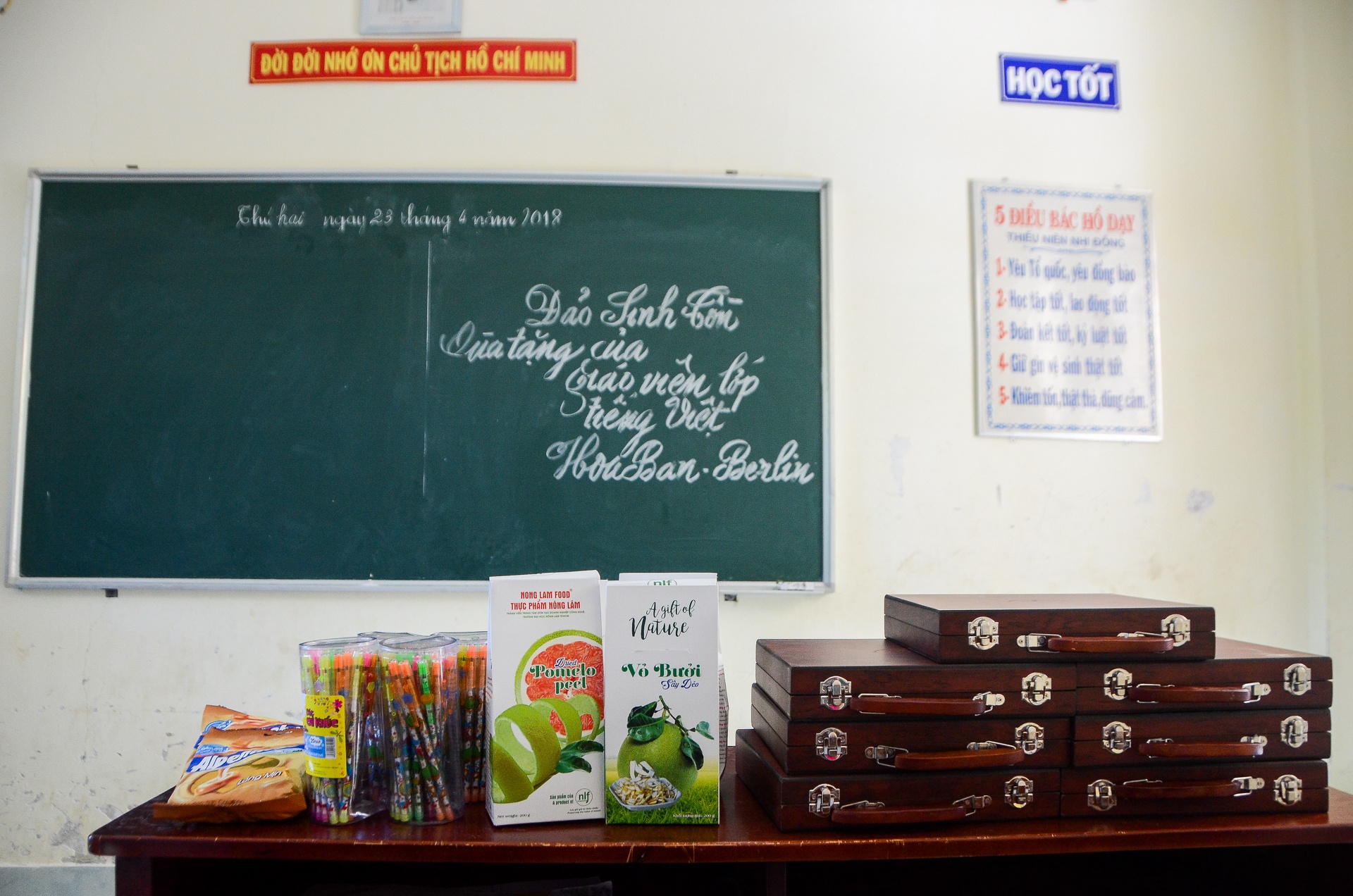 nhung dua tre o Truong Sa anh 20