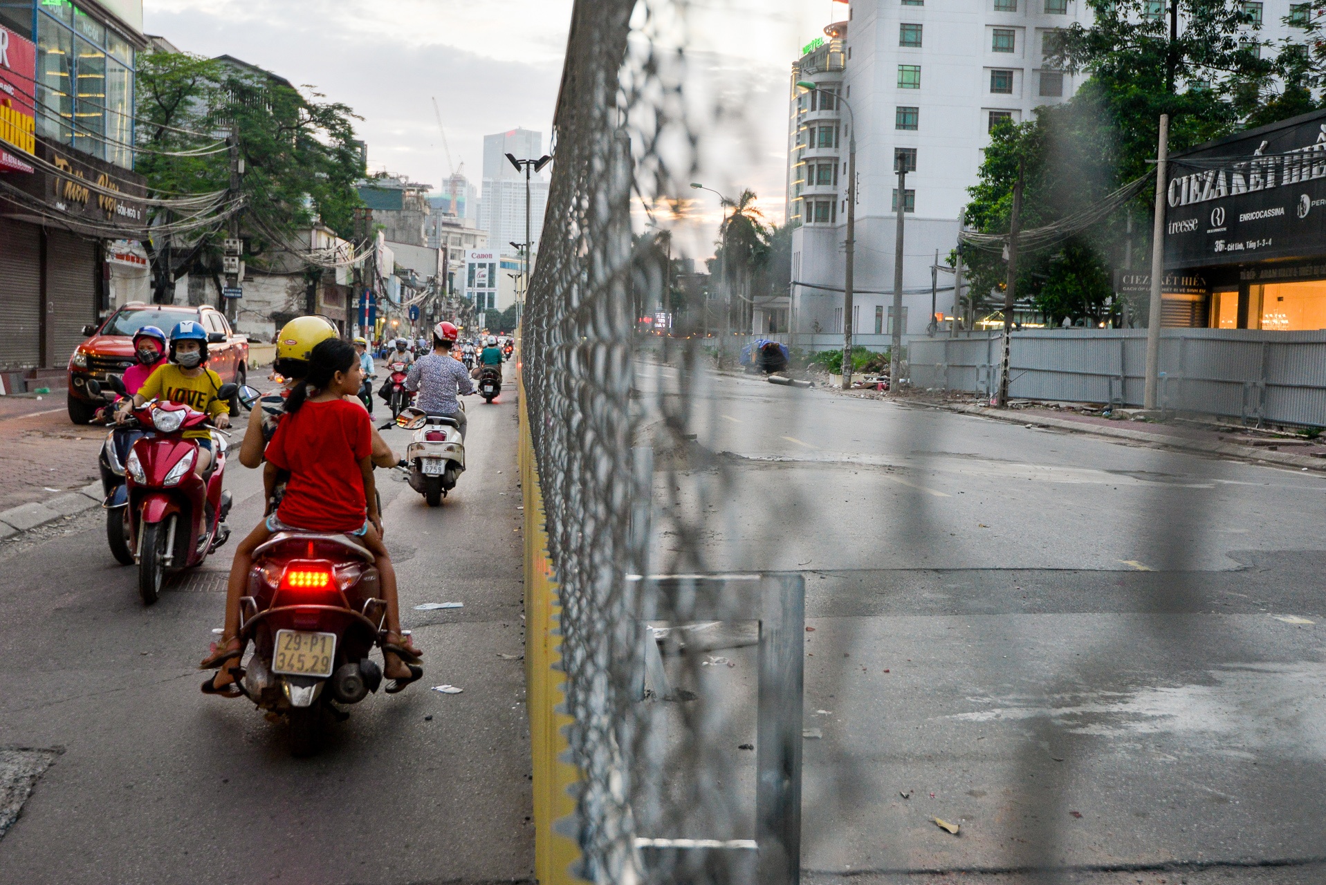 rao duong Cat Linh lam duong sat tren cao anh 1