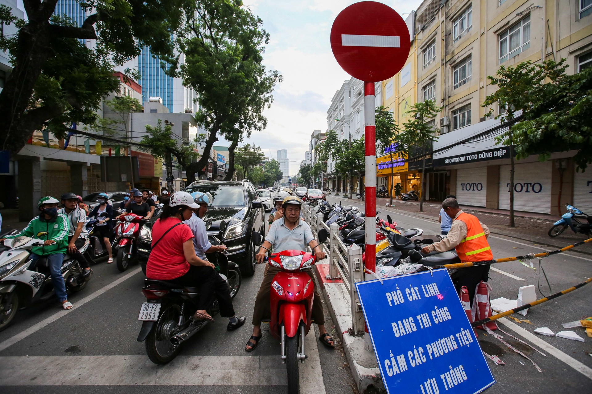 rao duong Cat Linh lam duong sat tren cao anh 6