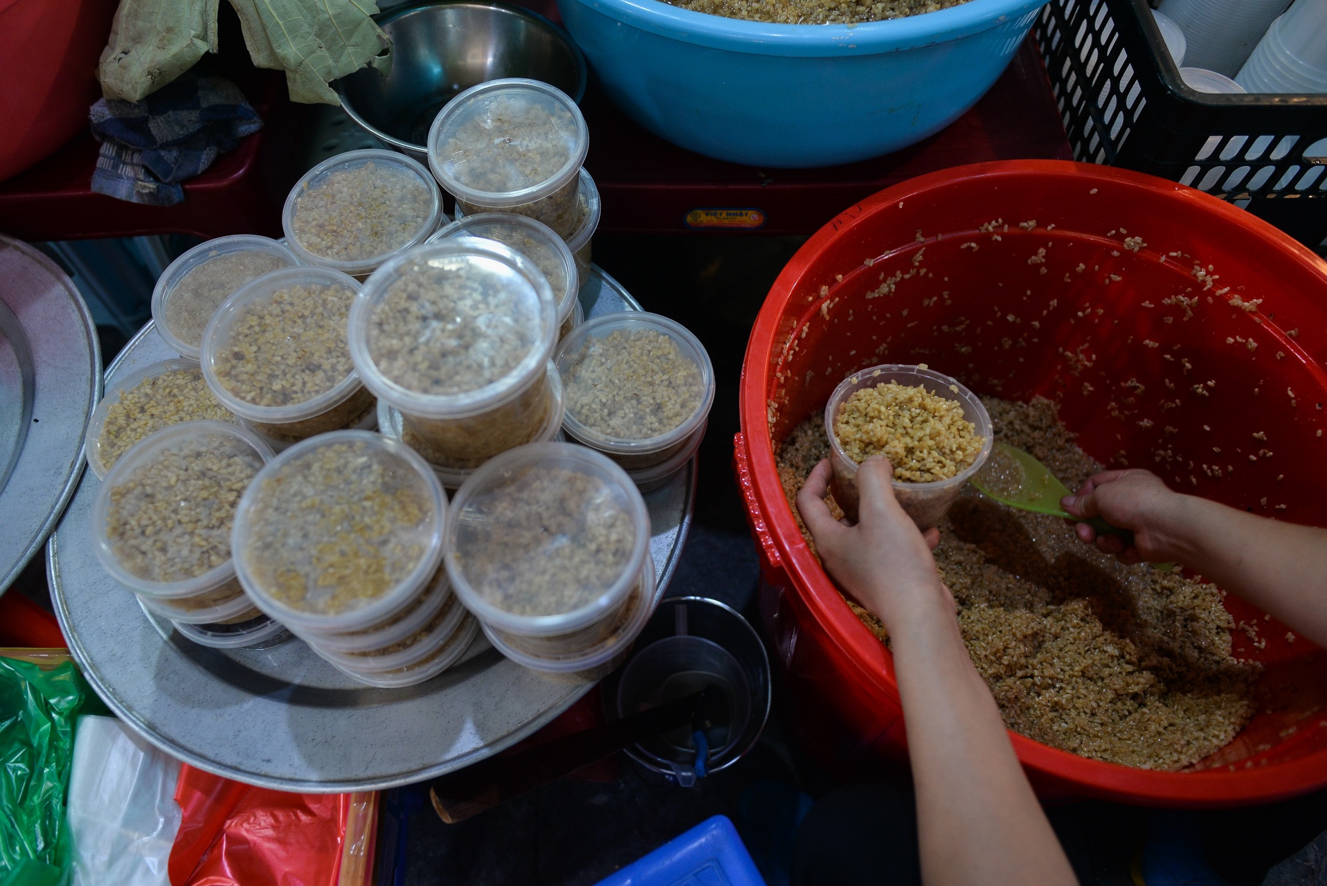 mua le cung ngay Tet Doan Ngo anh 3