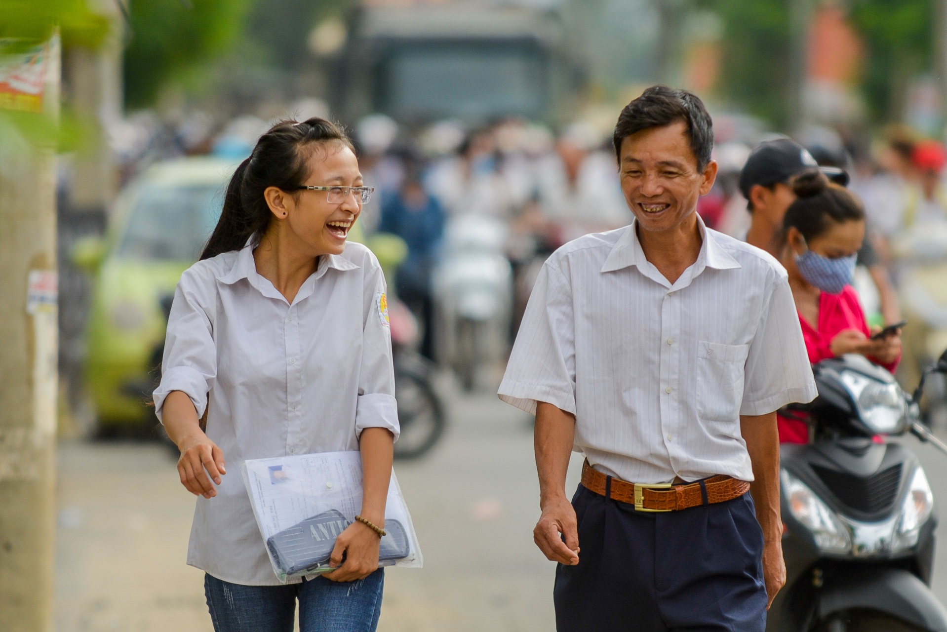 uoc mo thoat ngheo cua co gai 18 tuoi anh 32