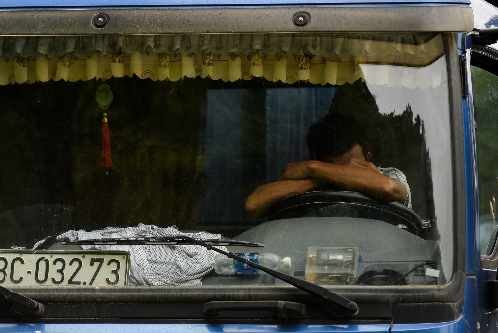 mua lu lam sat lo quoc lo 4C anh 12