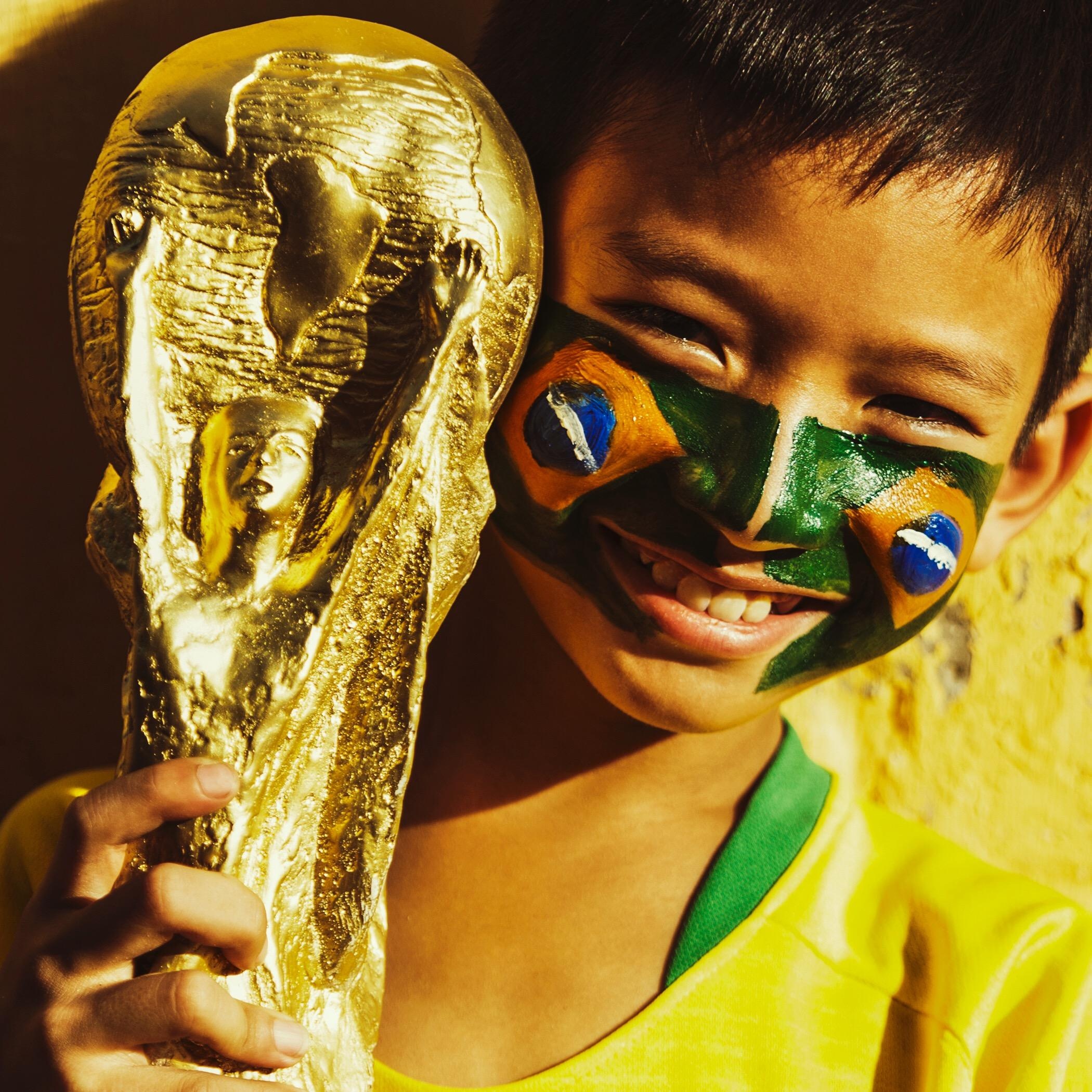 world cup ve tren lang que anh 13