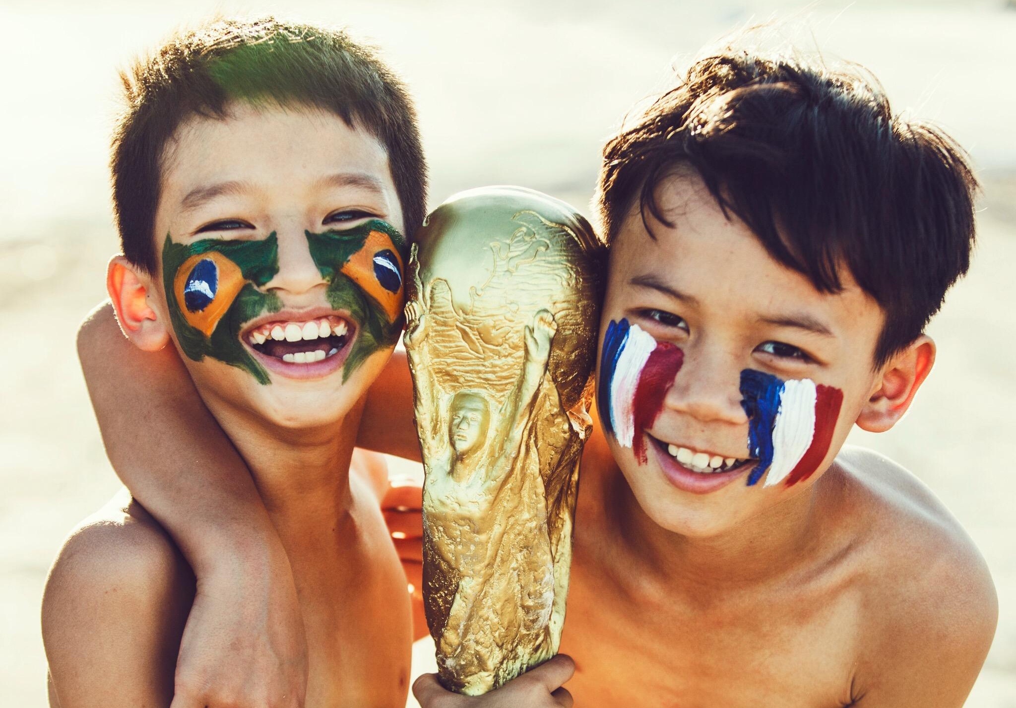 Nhung tac pham duoc thuc hien cau ky tai 'Song cung World Cup' hinh anh