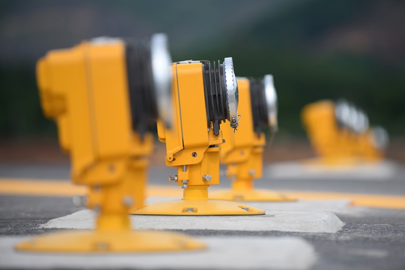 chuyen bay dau tien ha canh o Van Don anh 12