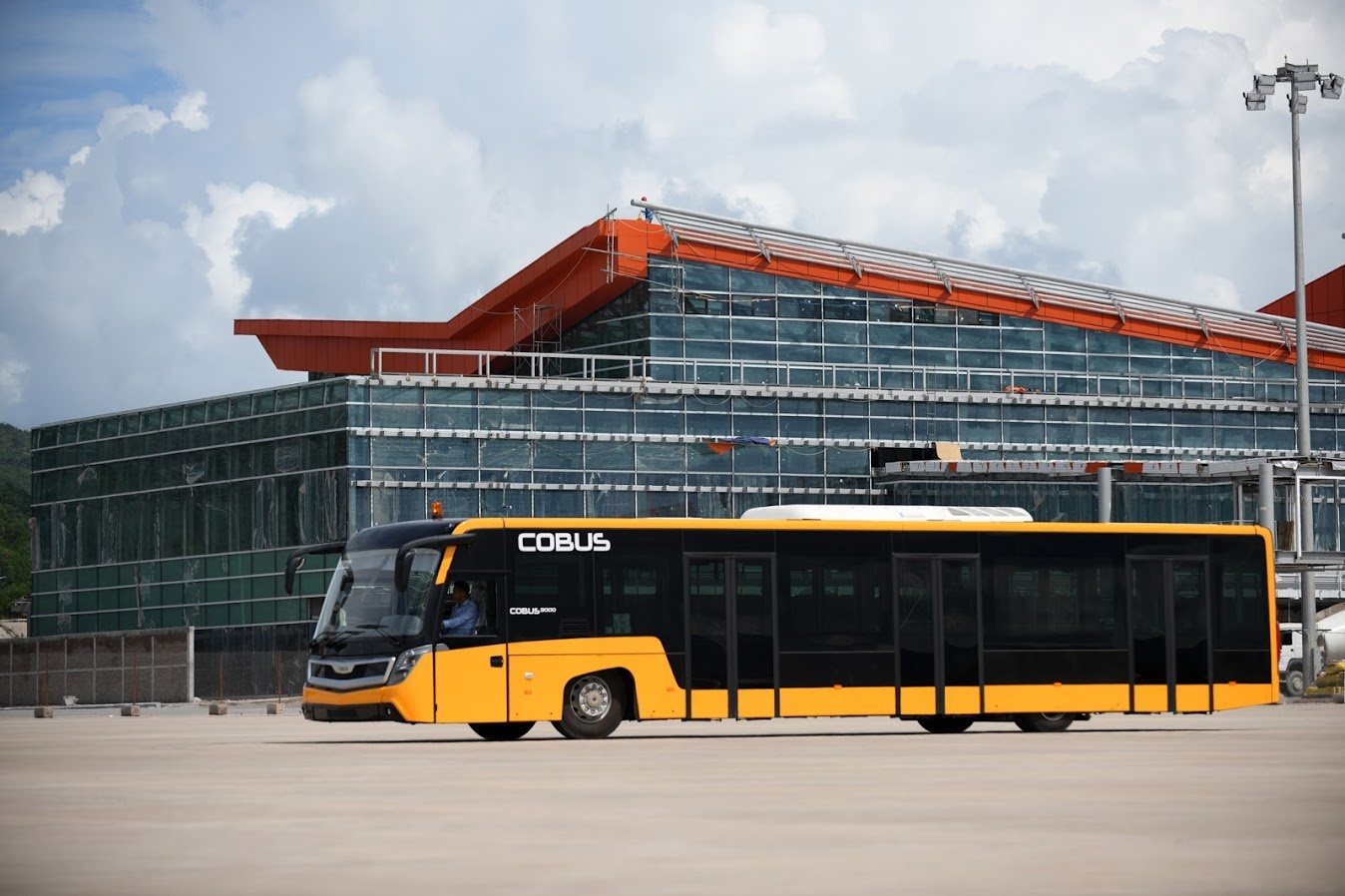 chuyen bay dau tien ha canh o Van Don anh 13